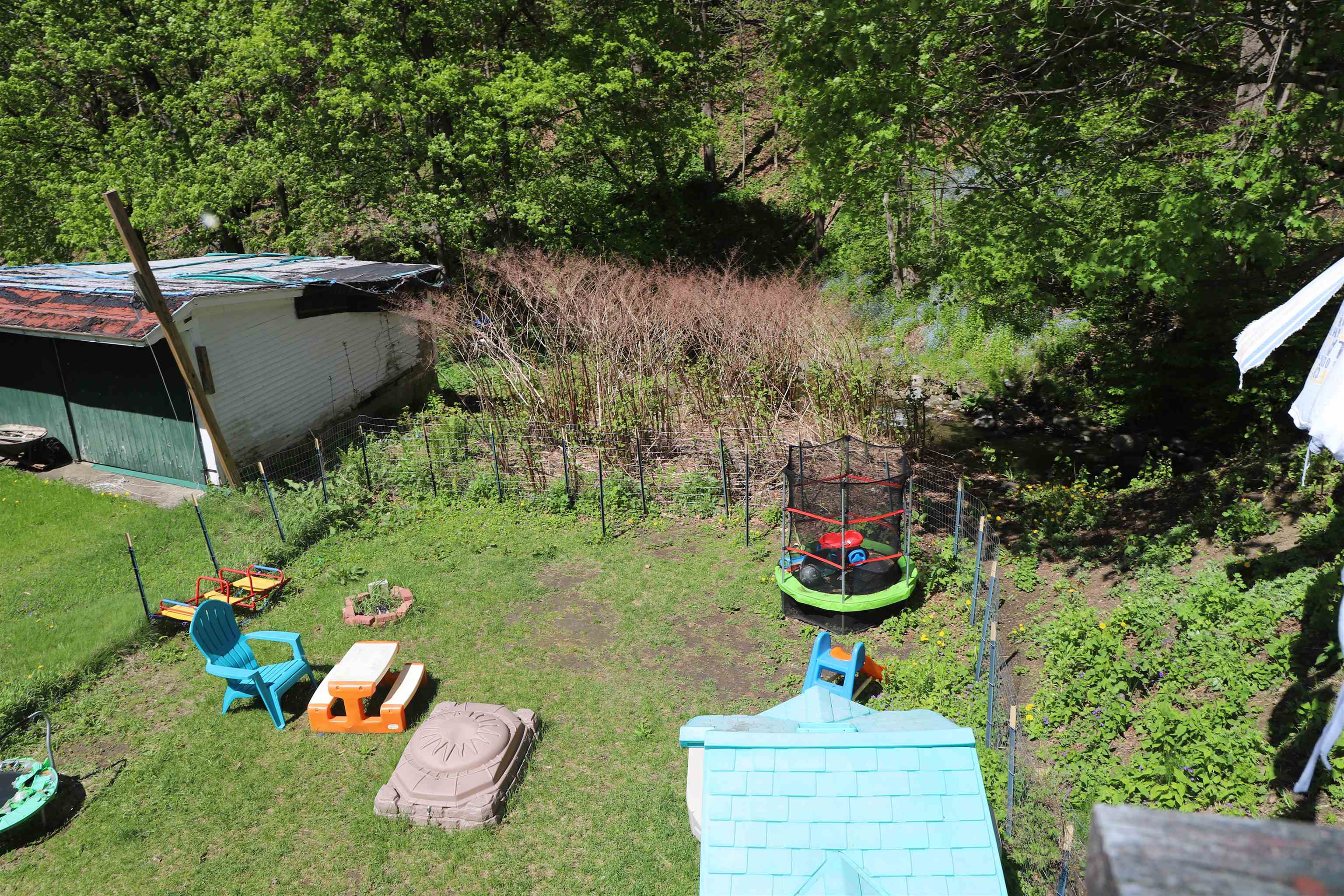 110 Valley Street Property Photo 39