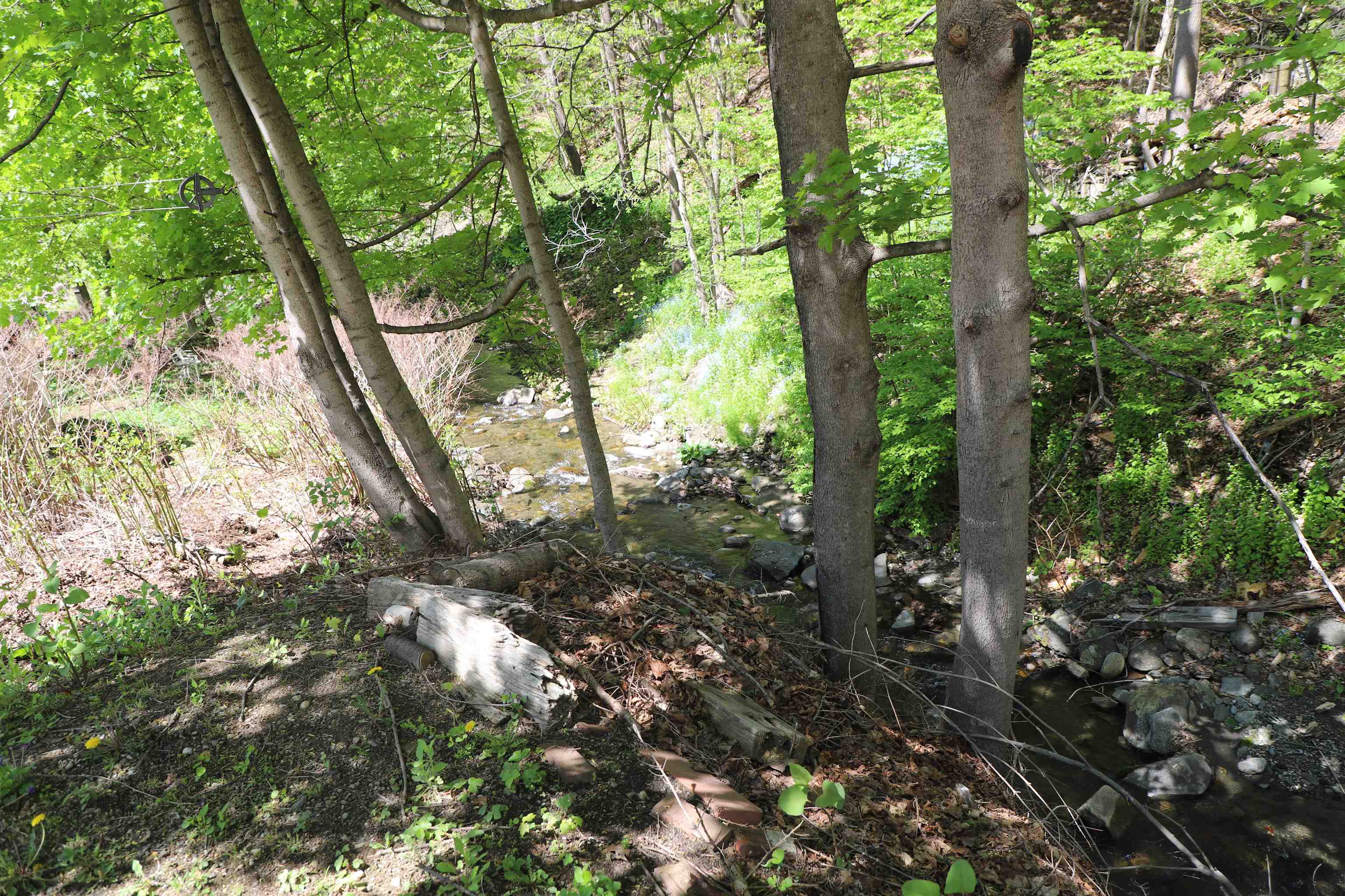 110 Valley Street Property Photo 42