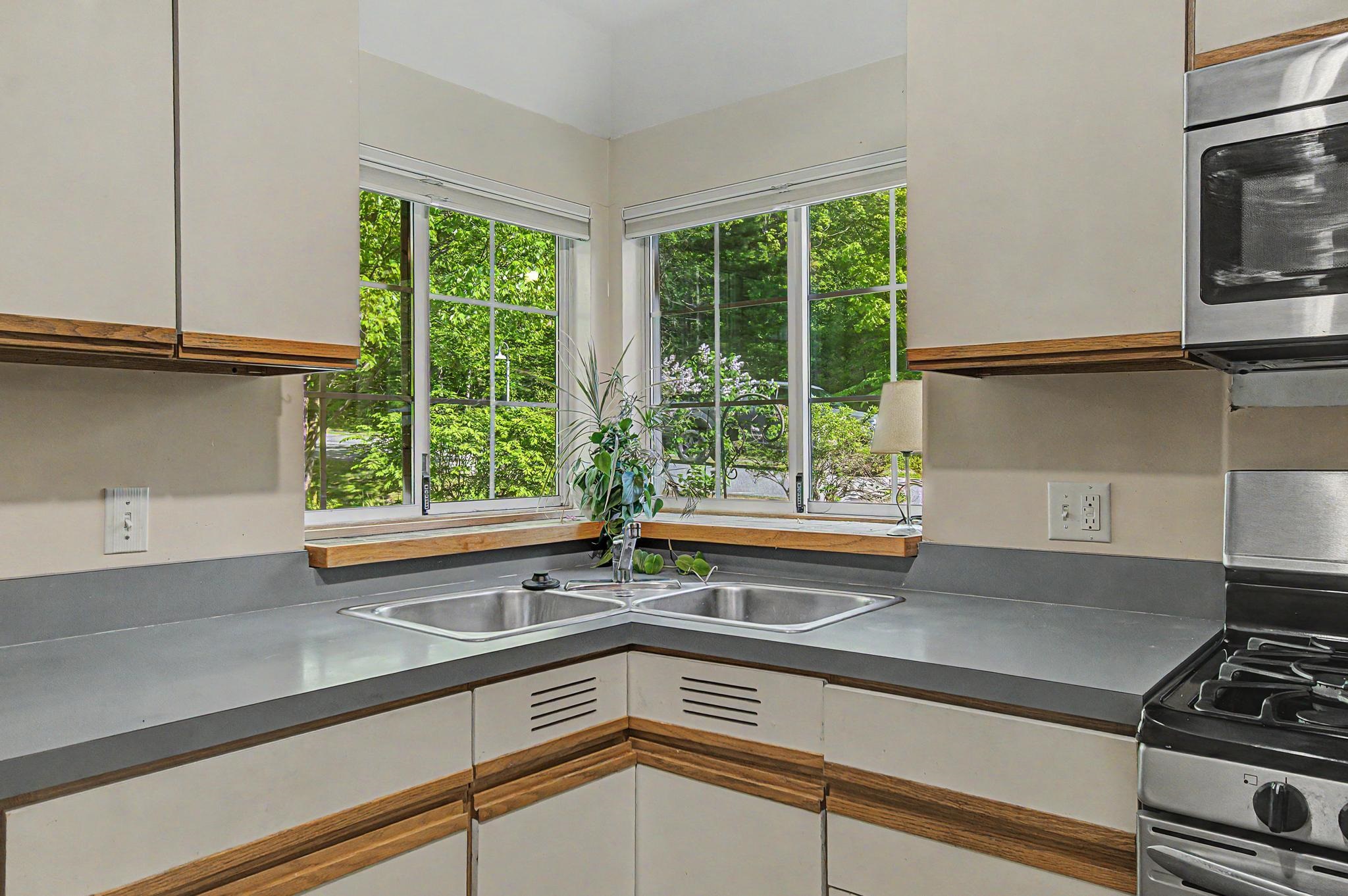 1 Winding Brook Drive Property Photo 8