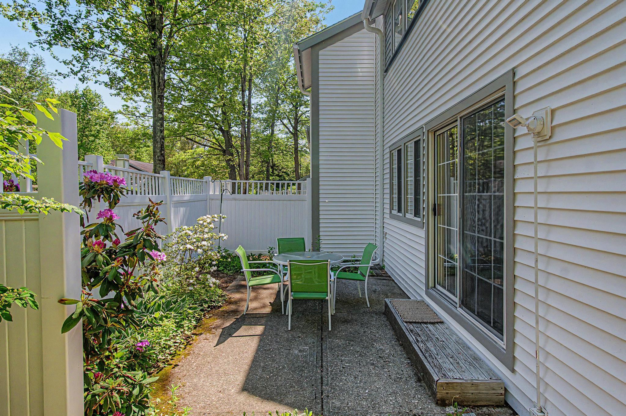 1 Winding Brook Drive Property Photo 25