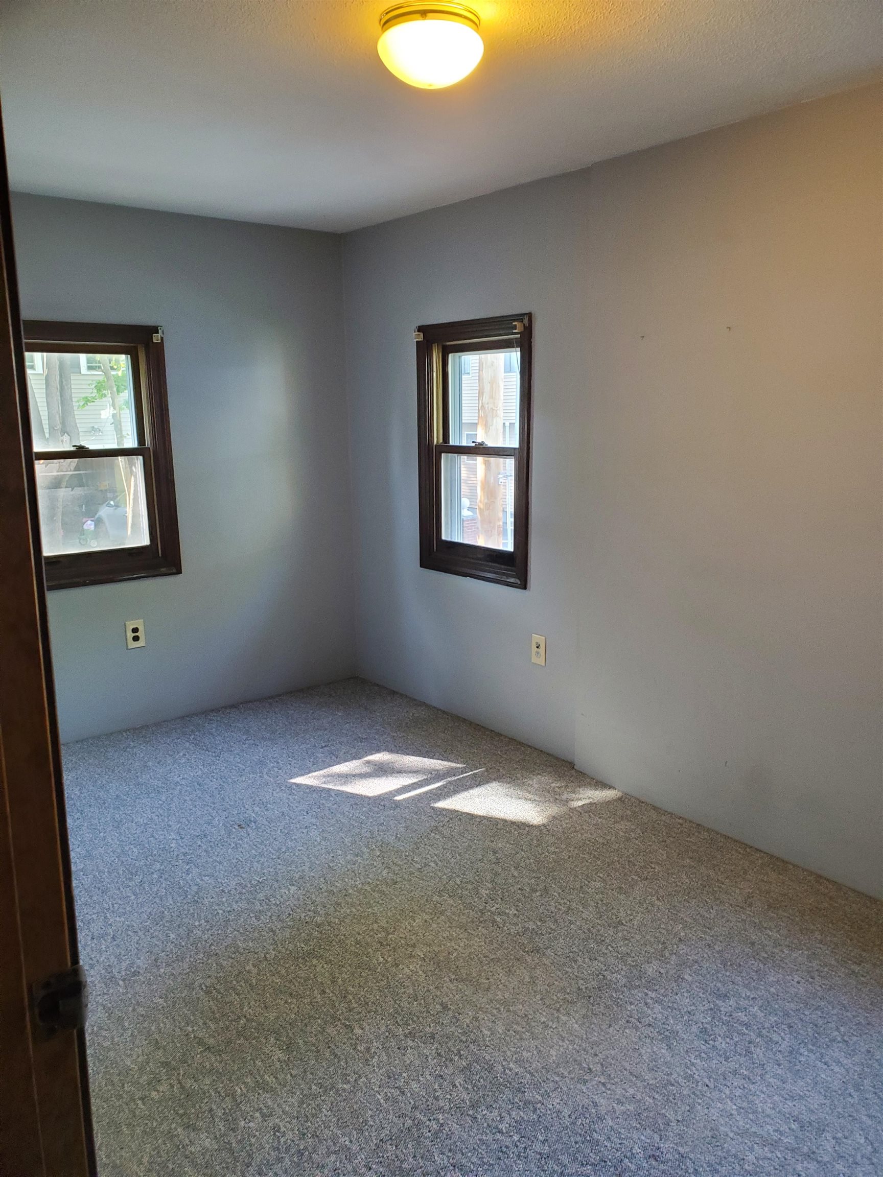 10 Ash Street Property Photo 10