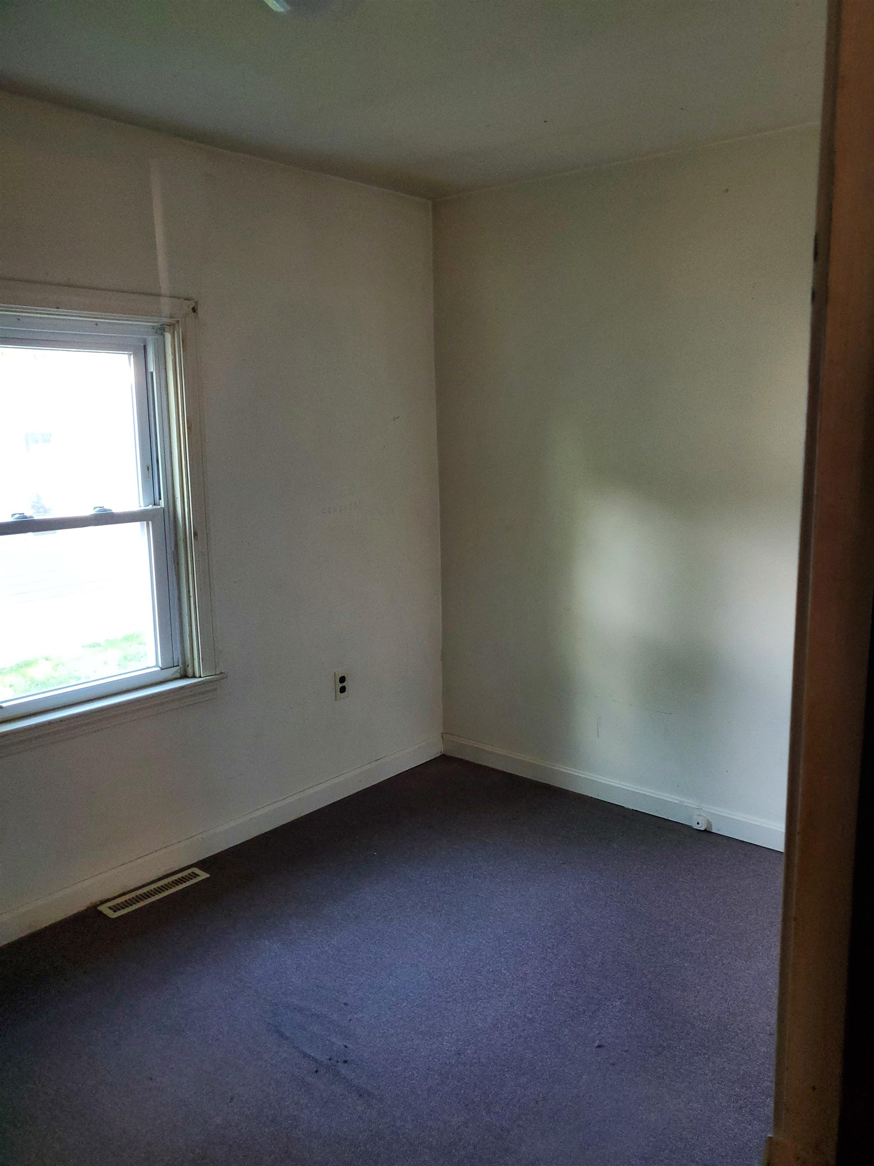10 Ash Street Property Photo 12