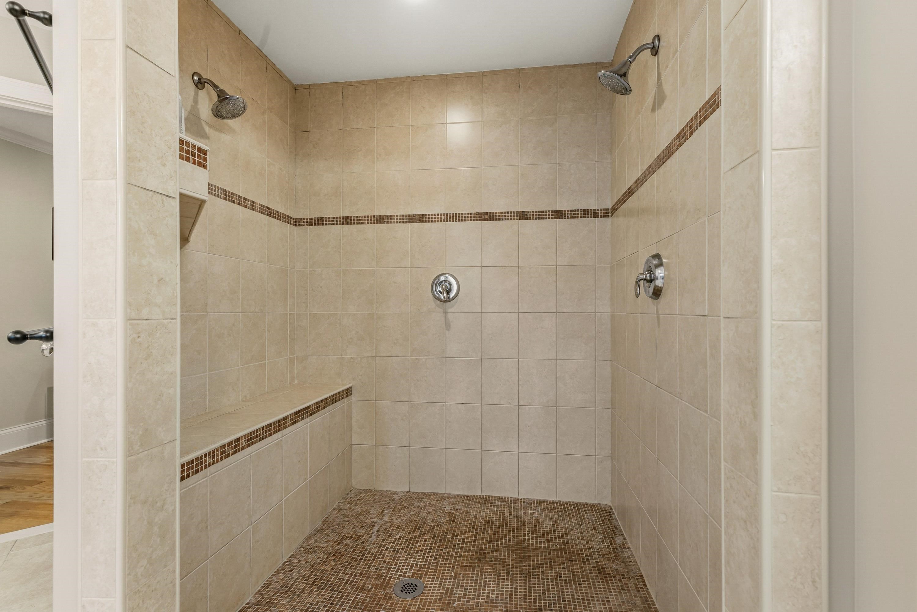 36 Bassett Lane Property Photo 33