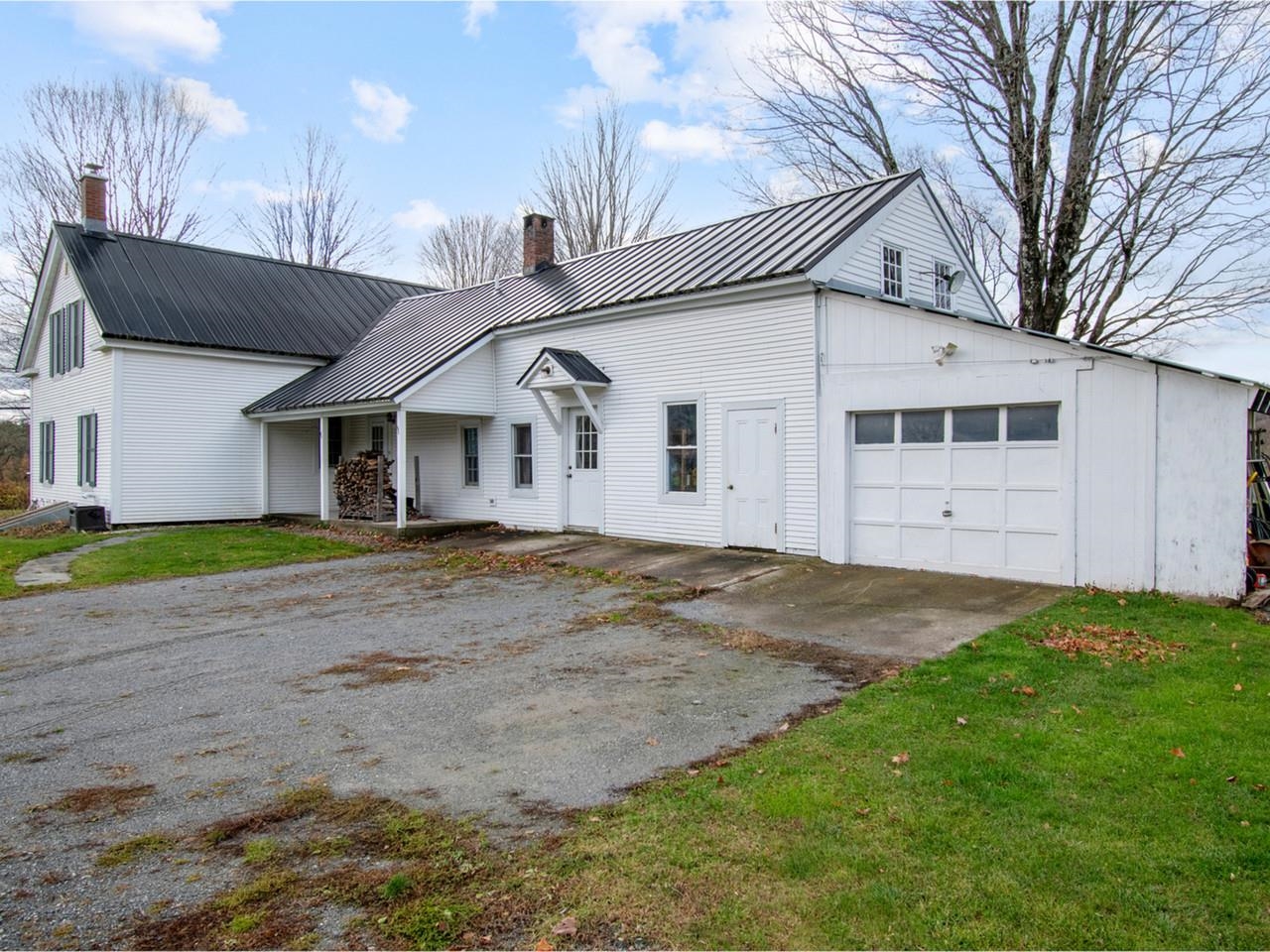 405 Brookside Road Property Photo 5
