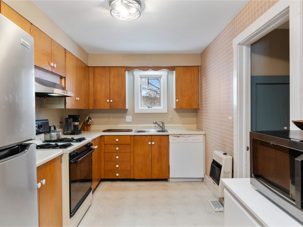 405 Brookside Road Property Photo 13