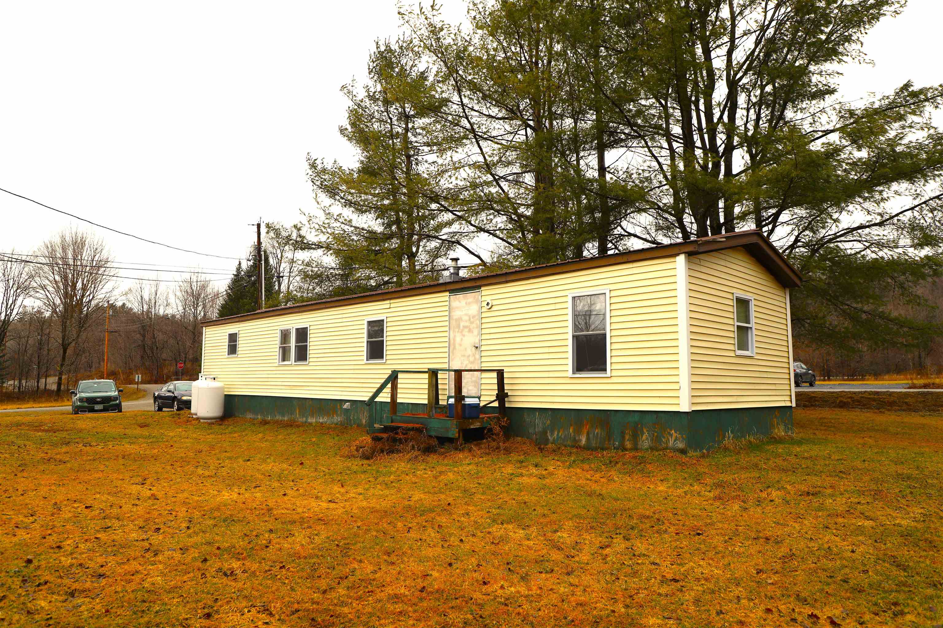 17 Robinson Road Property Photo 1