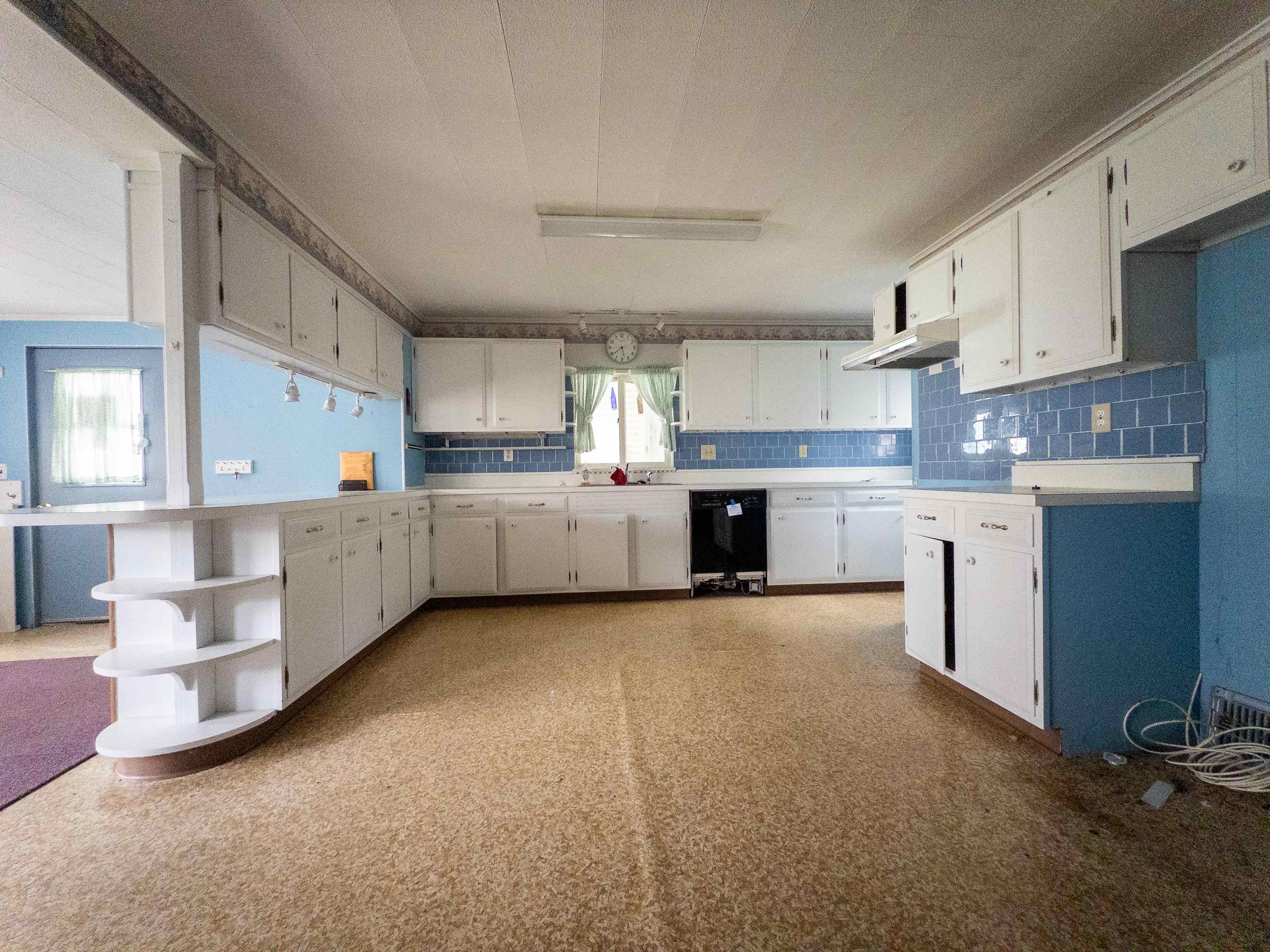 131 Grove Street Property Photo 2