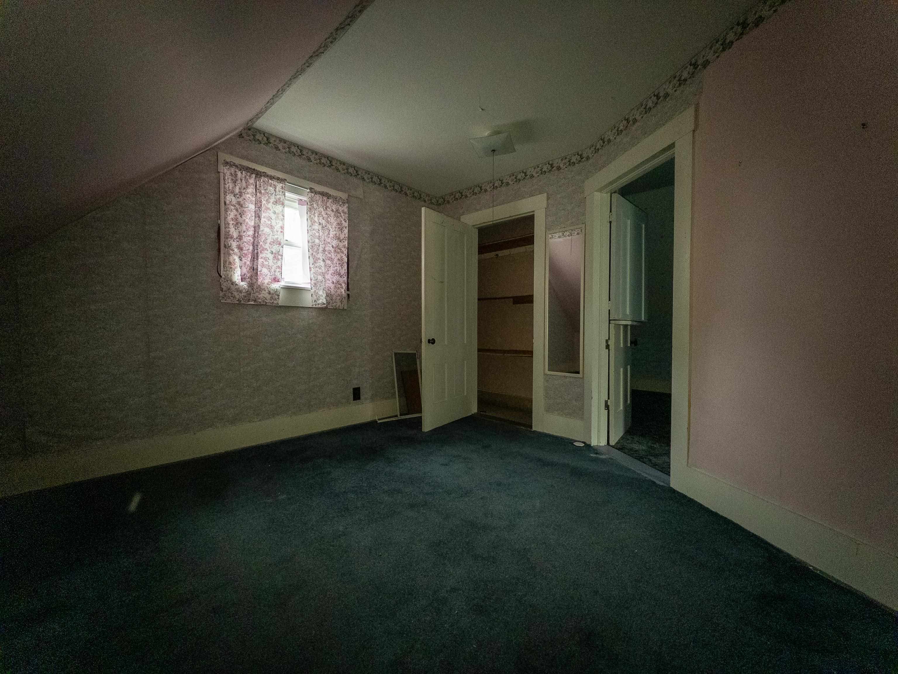 131 Grove Street Property Photo 15
