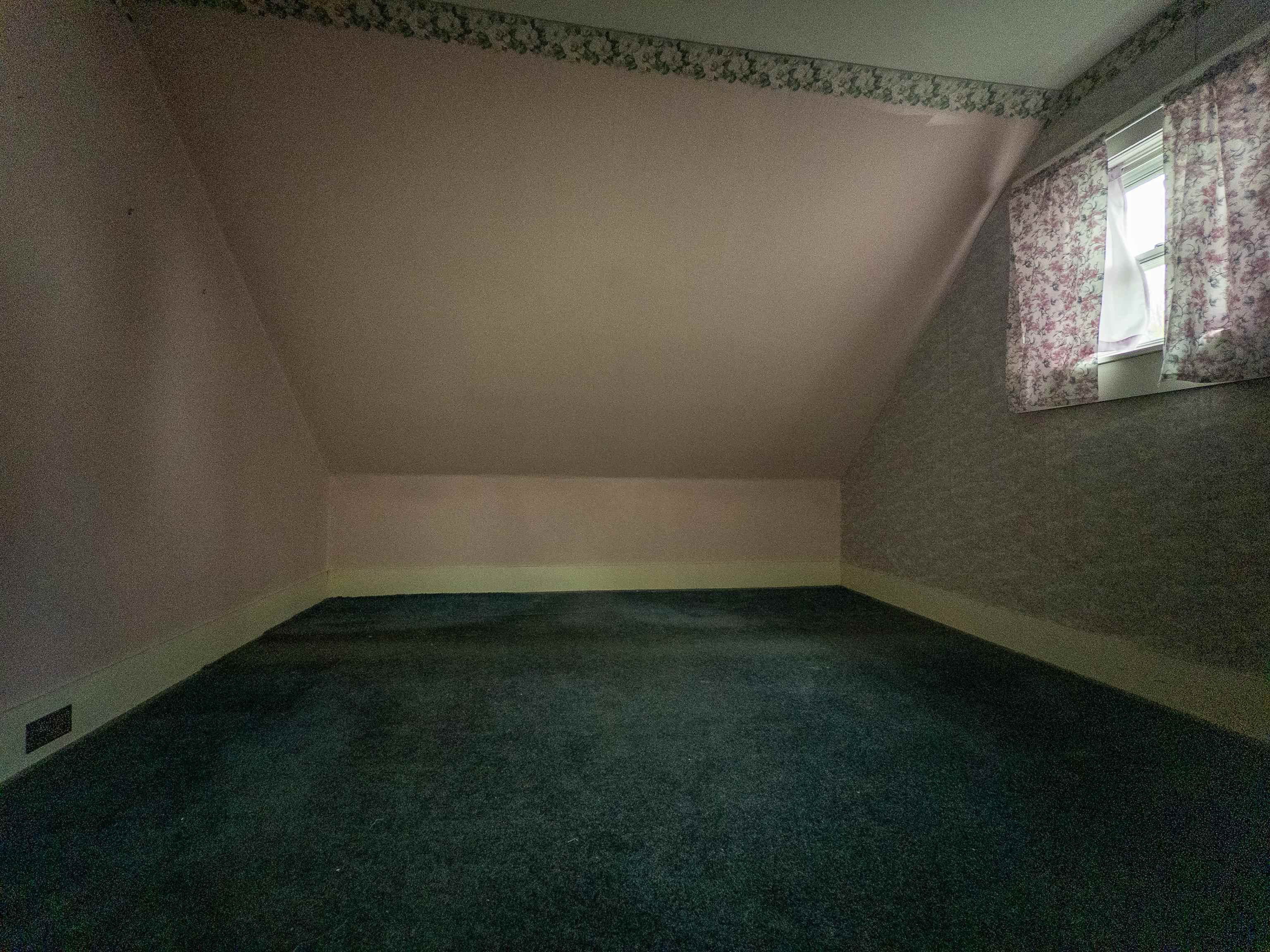 131 Grove Street Property Photo 16