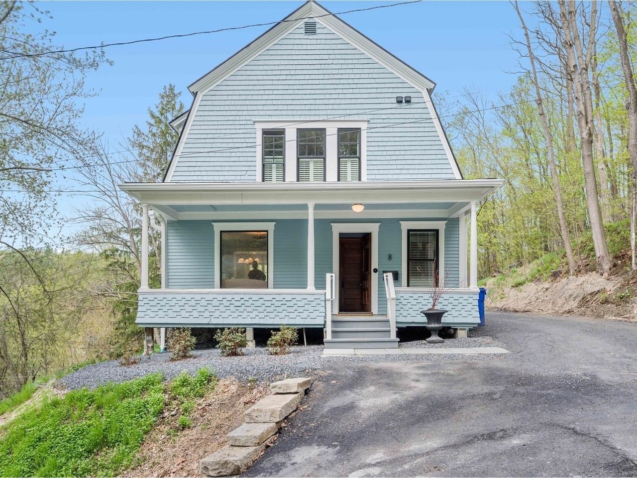 8 Richardson Street Property Photo 2