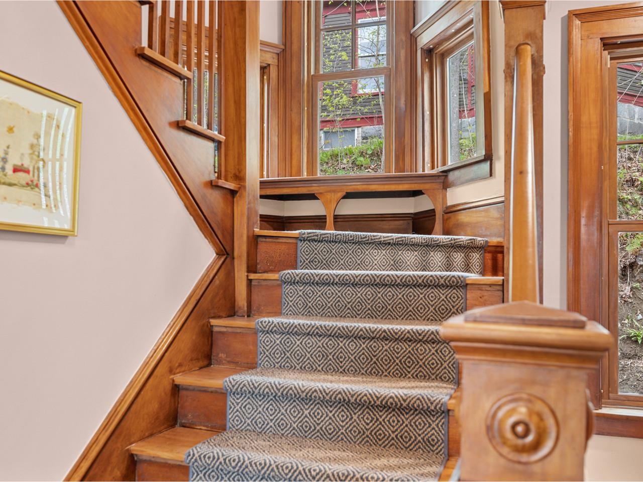 8 Richardson Street Property Photo 33