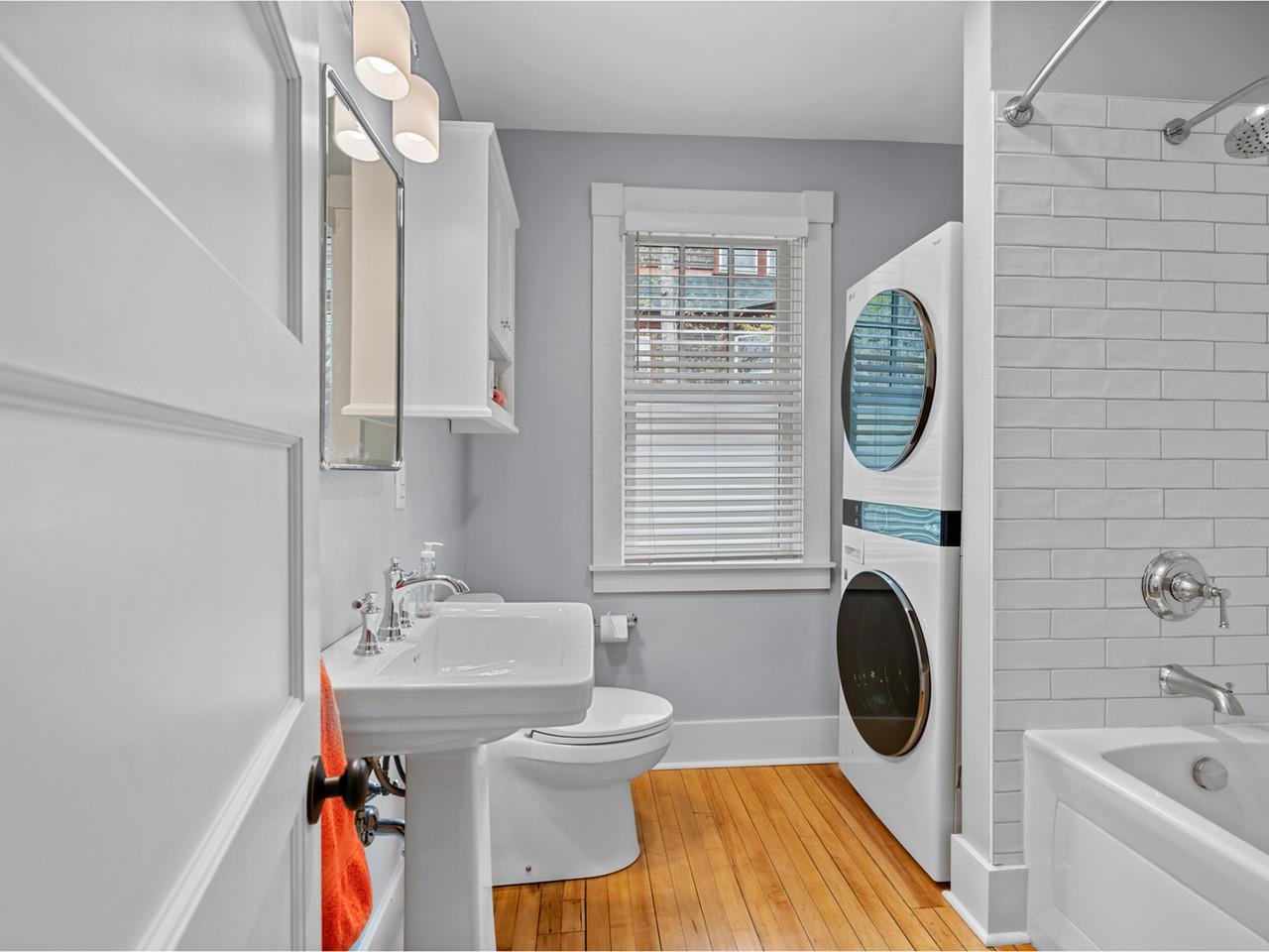 8 Richardson Street Property Photo 47