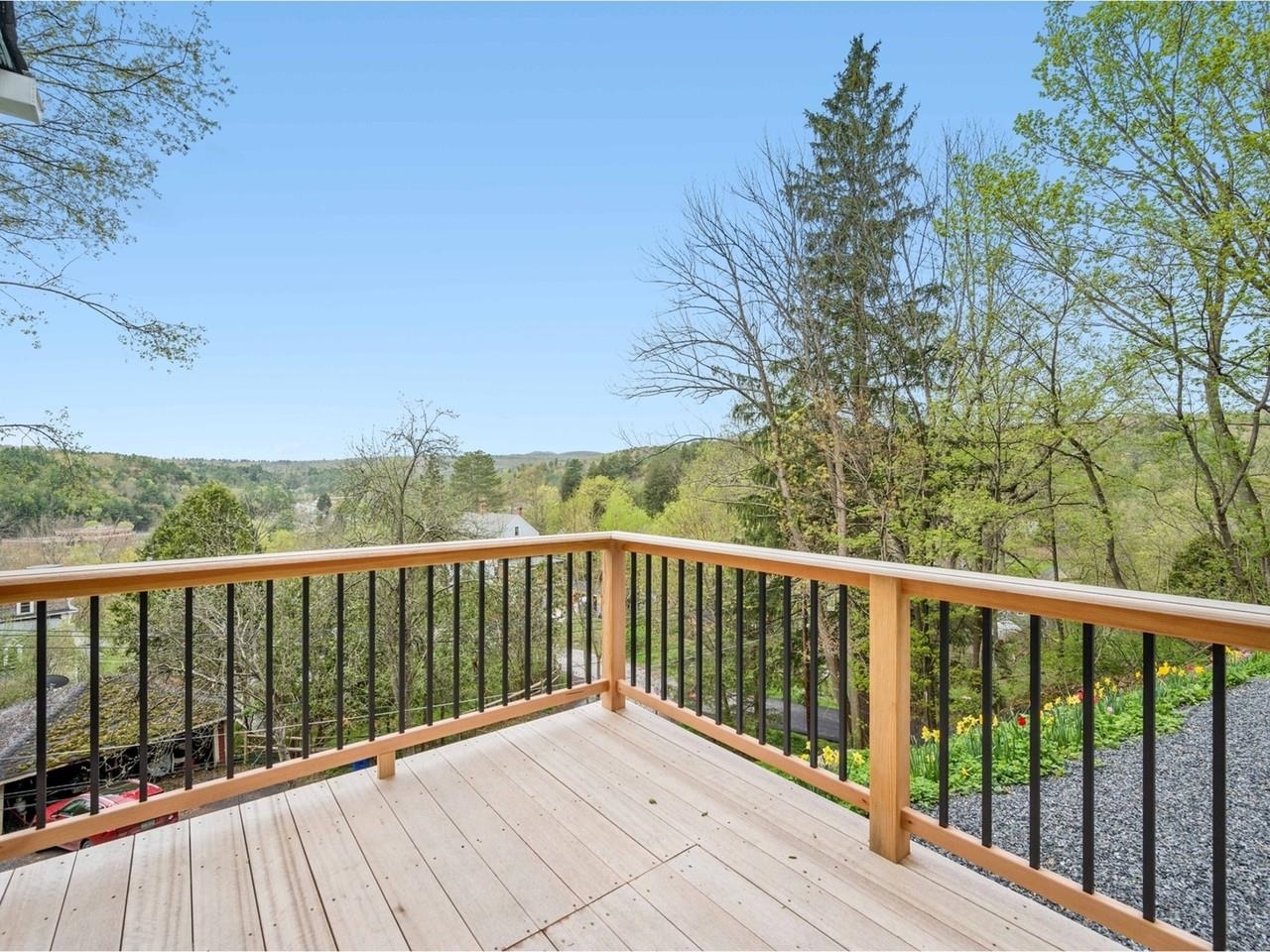 8 Richardson Street Property Photo 55