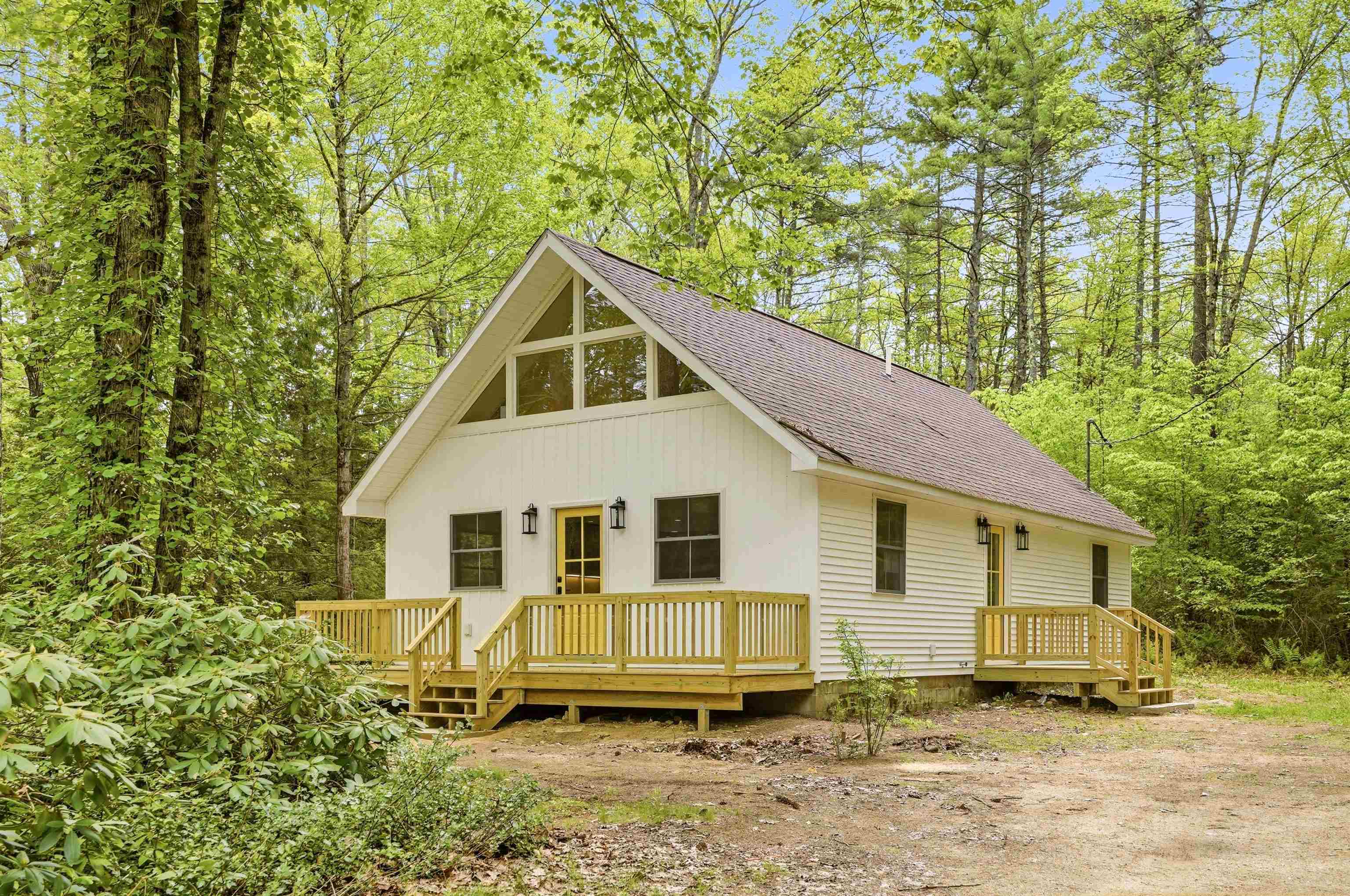 10 Glen Drive Property Photo 1