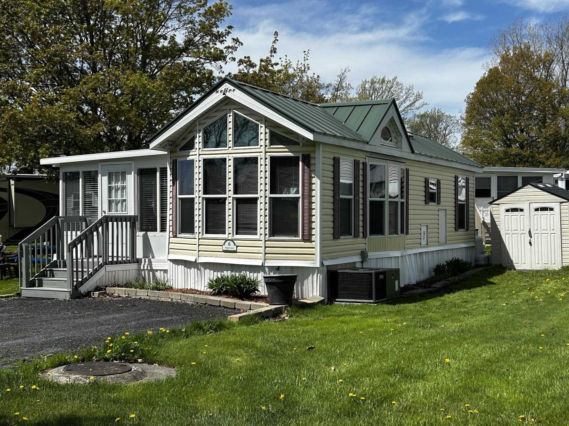 6 Eagle Lane Property Photo 1