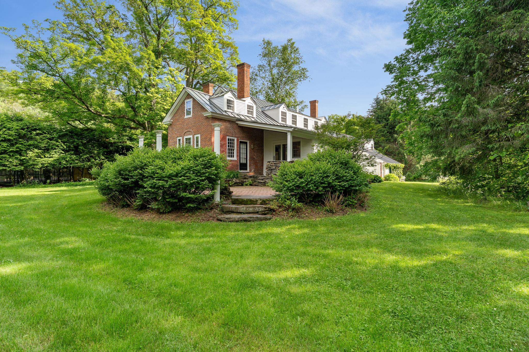 1522 Barnard Road Property Photo 6