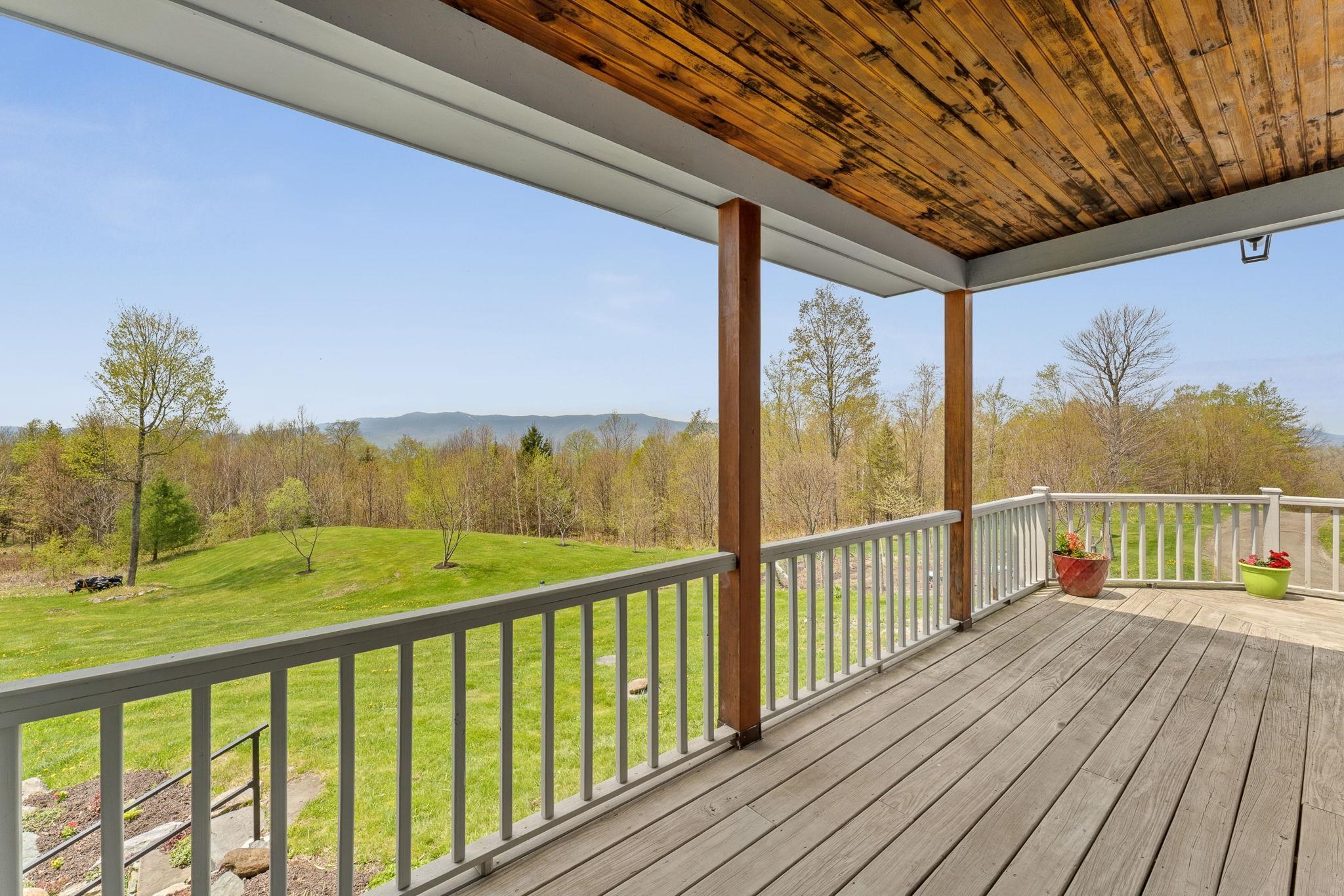 741 Cider Mountain Road Property Photo 4