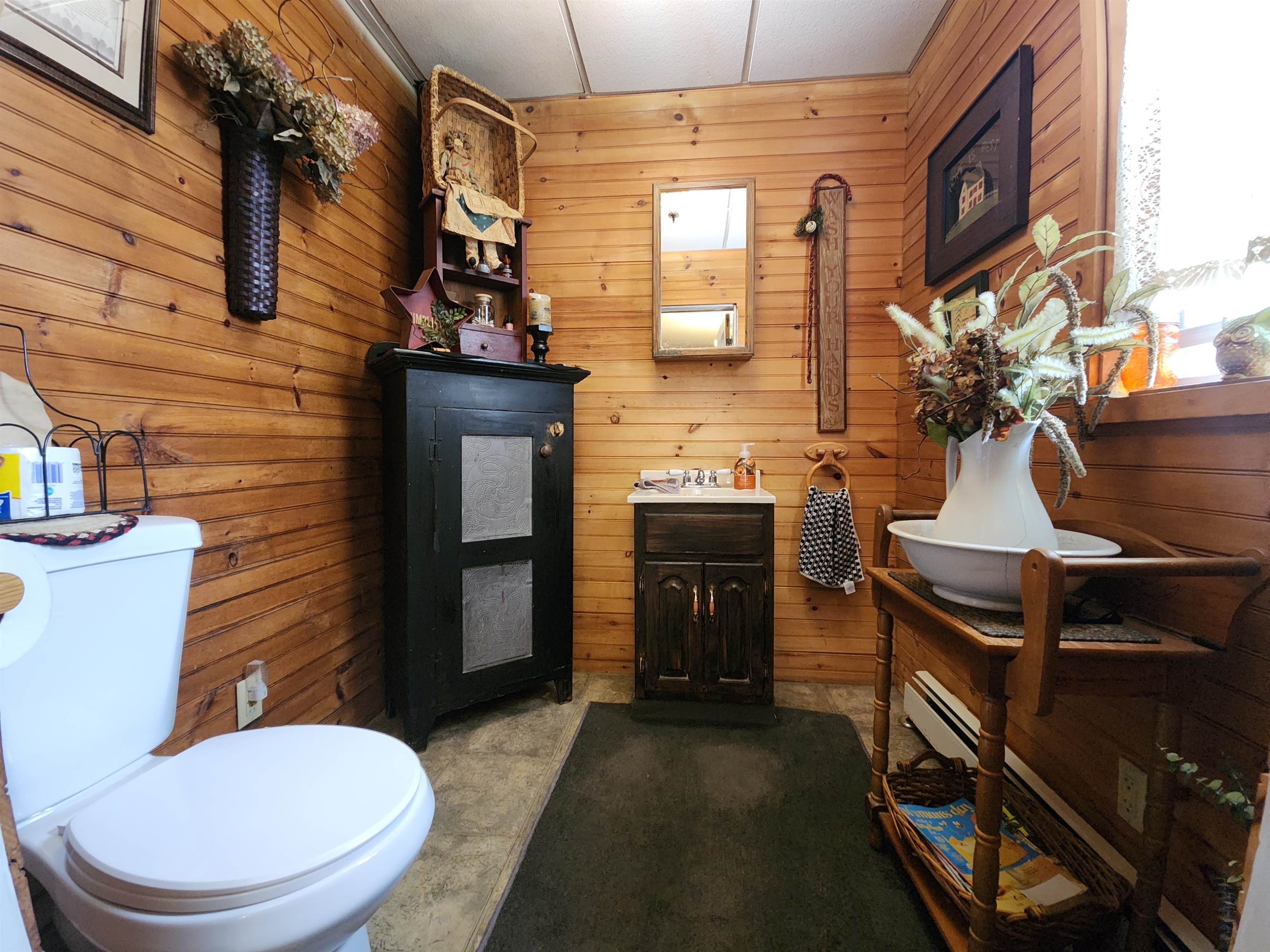 5 Guilmette Street Property Photo 6