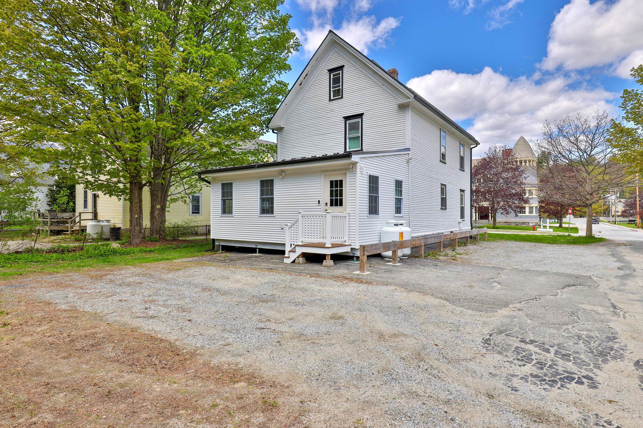 49 Pleasant Street Property Photo 2