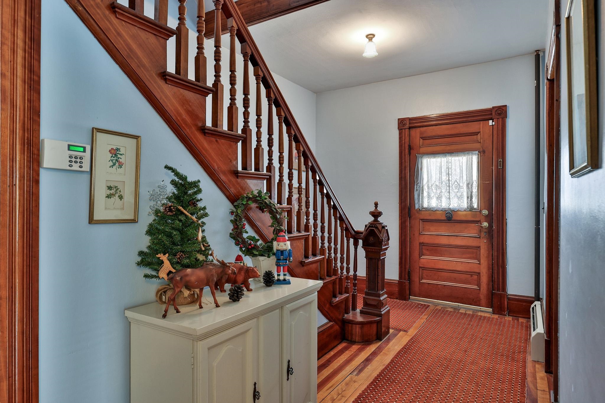 49 Pleasant Street Property Photo 17