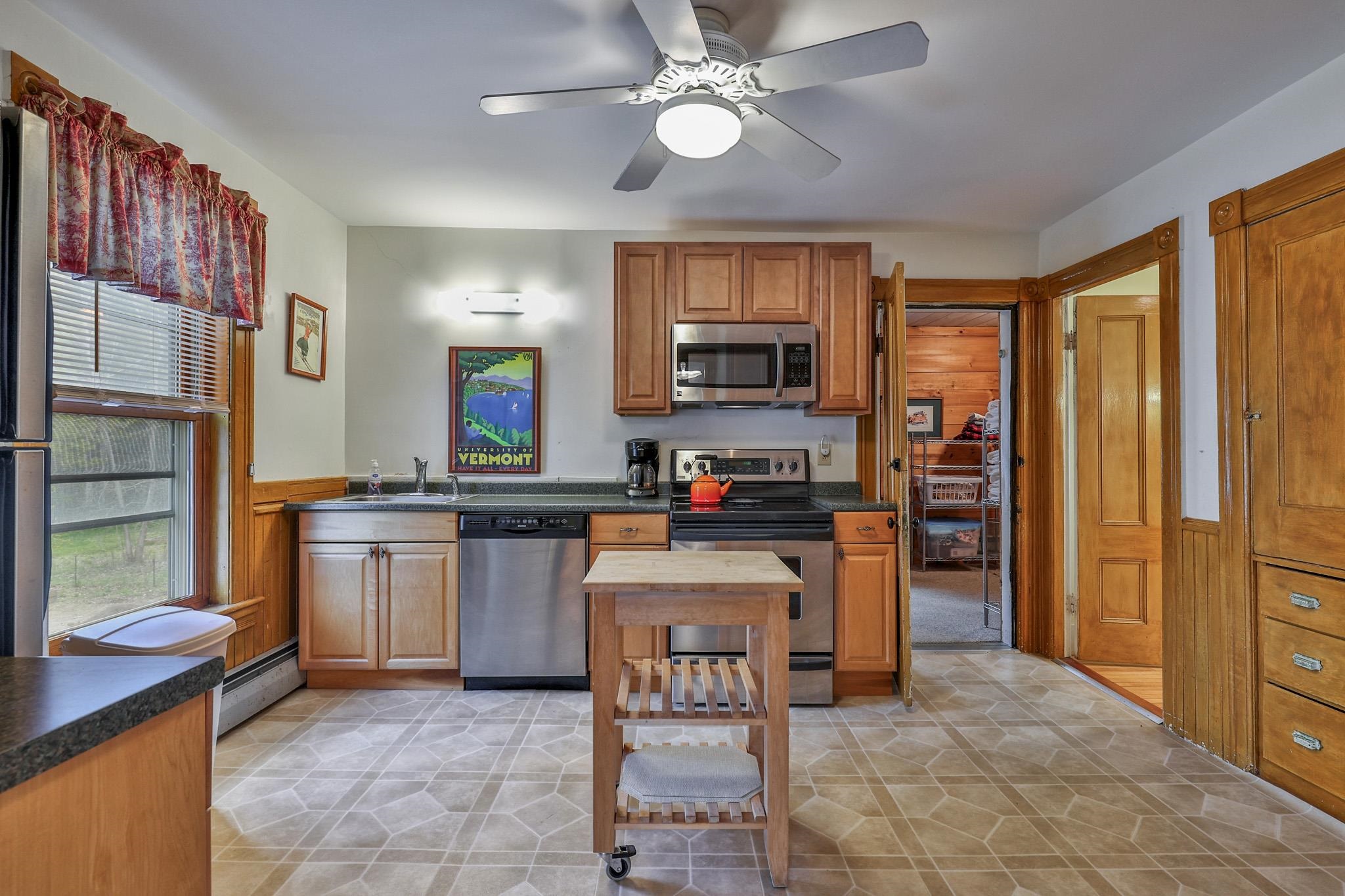 49 Pleasant Street Property Photo 22