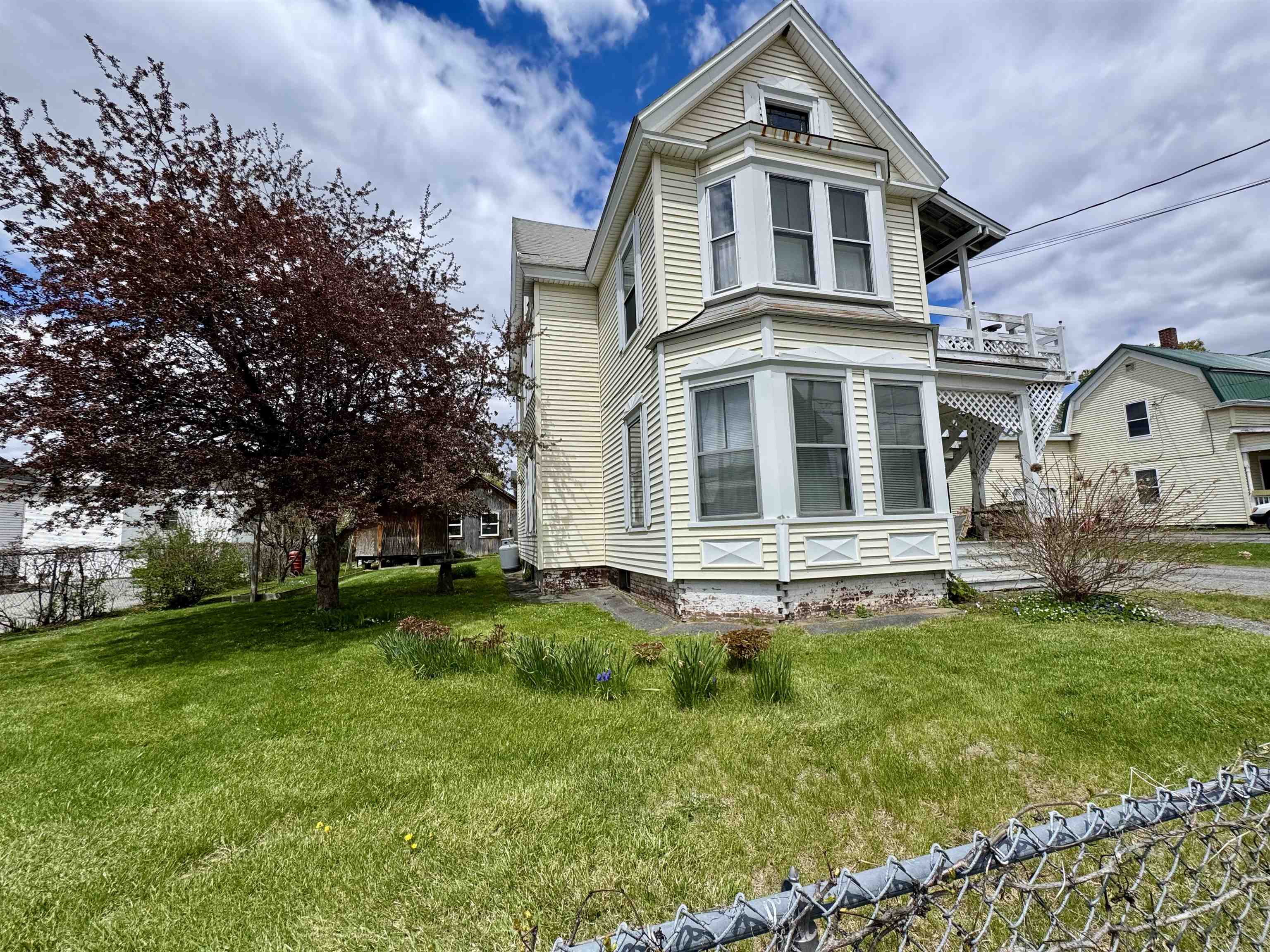 11 Pine Street Property Photo 1