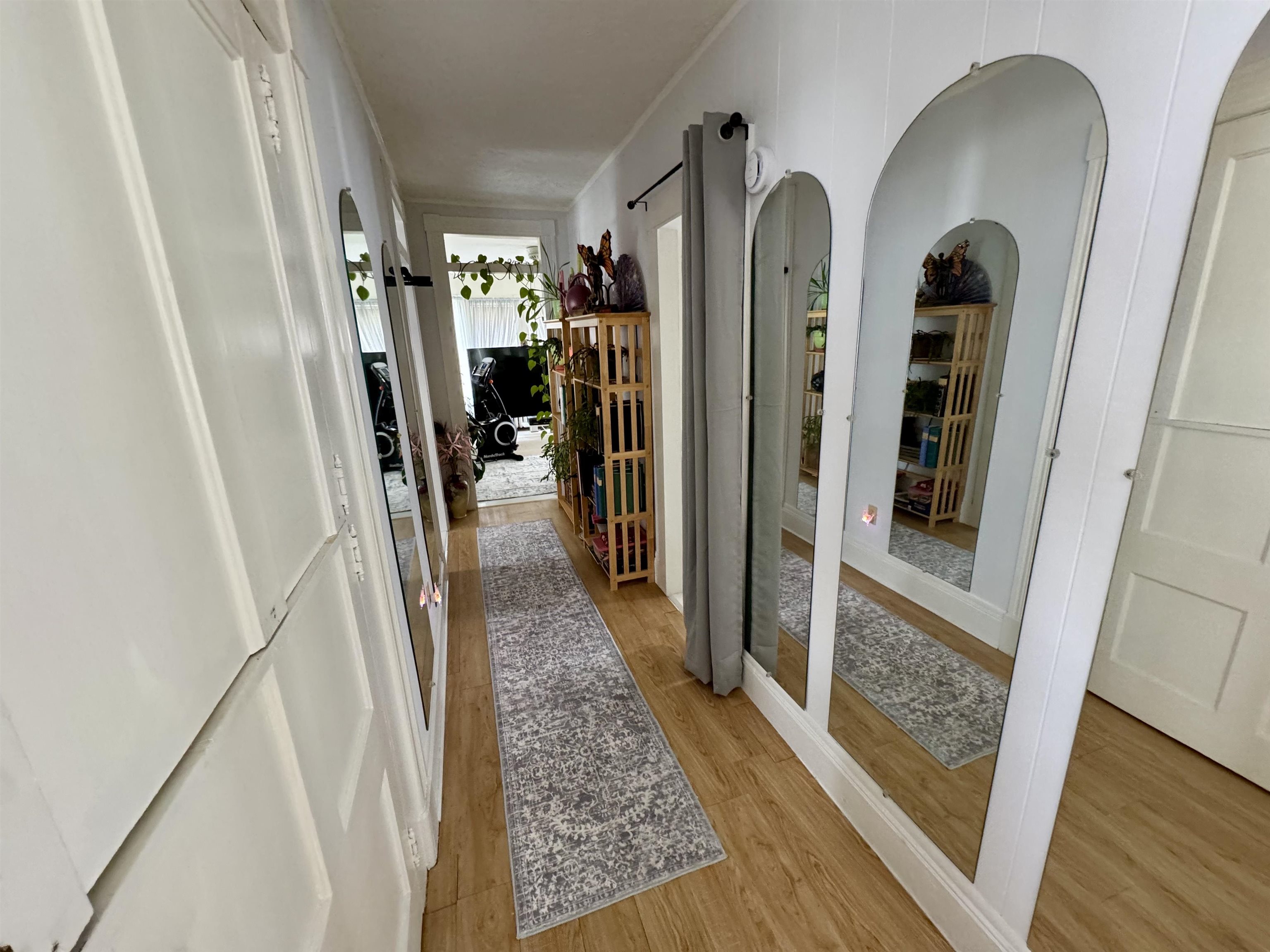 11 Pine Street Property Photo 8