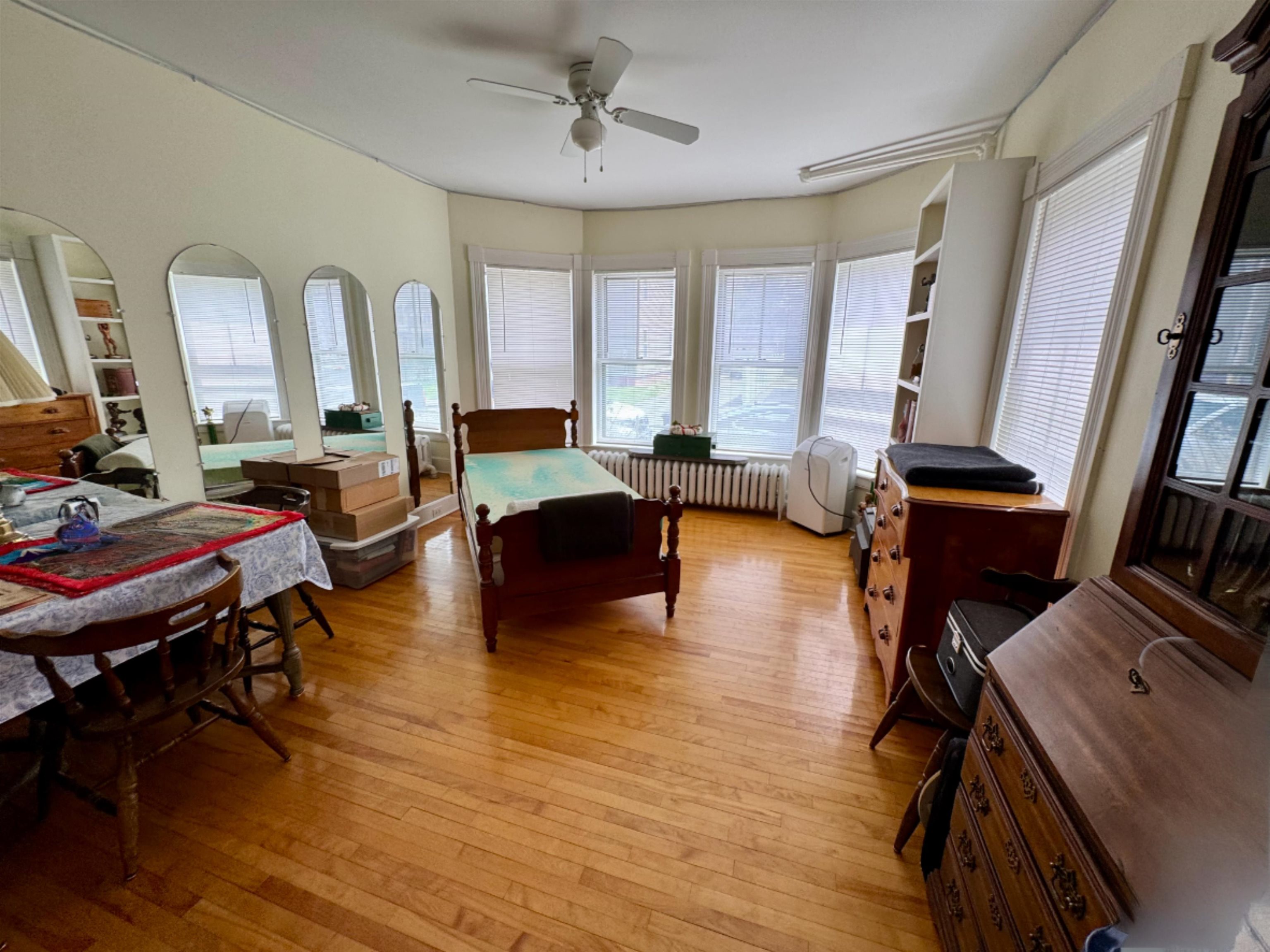 11 Pine Street Property Photo 28
