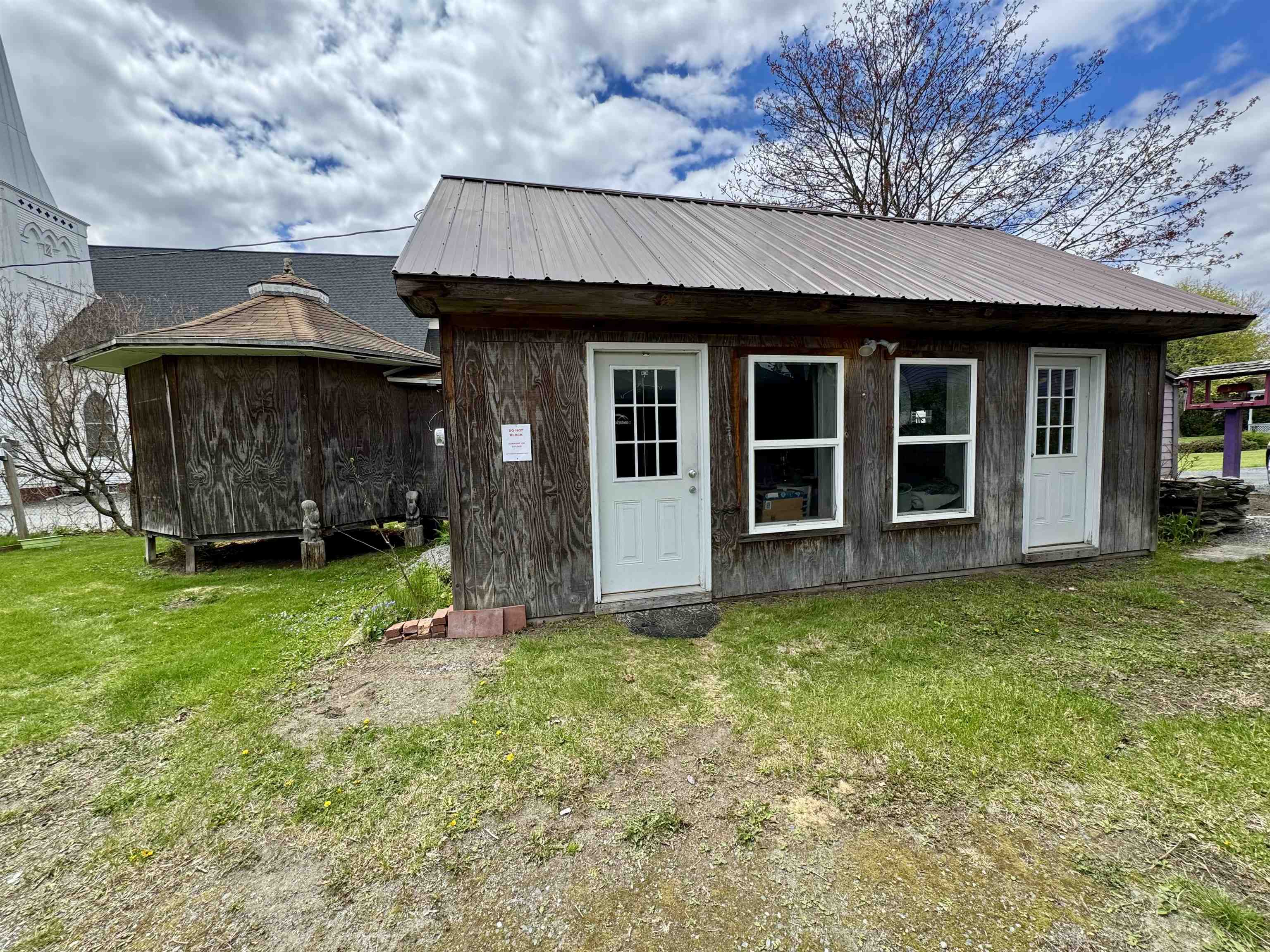 11 Pine Street Property Photo 30