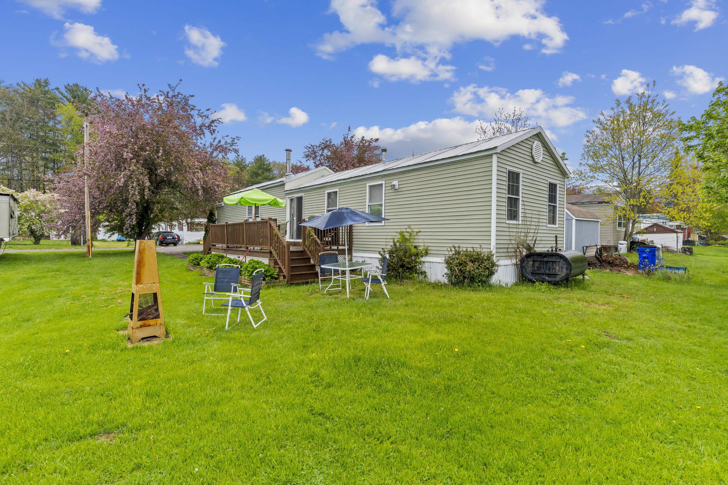 53 Hilton Avenue Property Photo 13