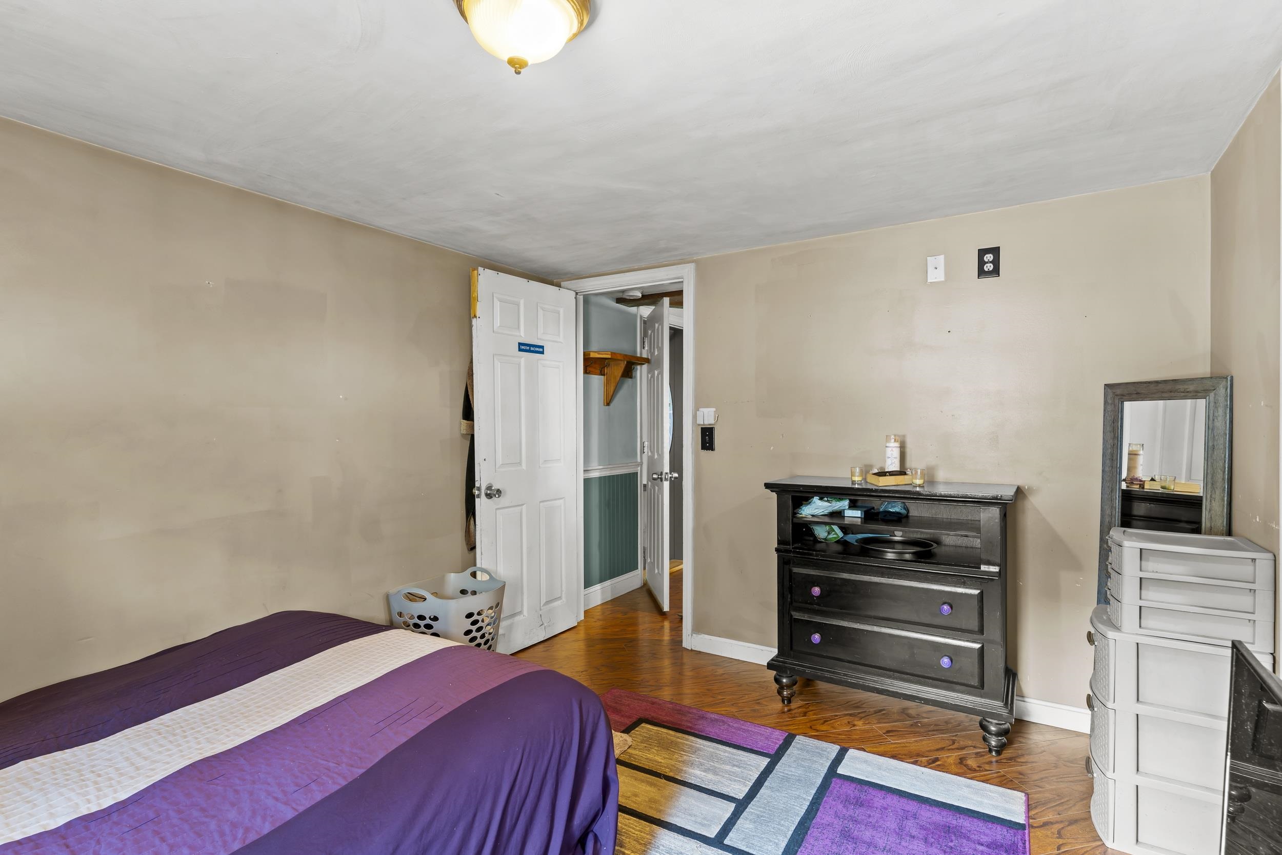 53 Hilton Avenue Property Photo 23