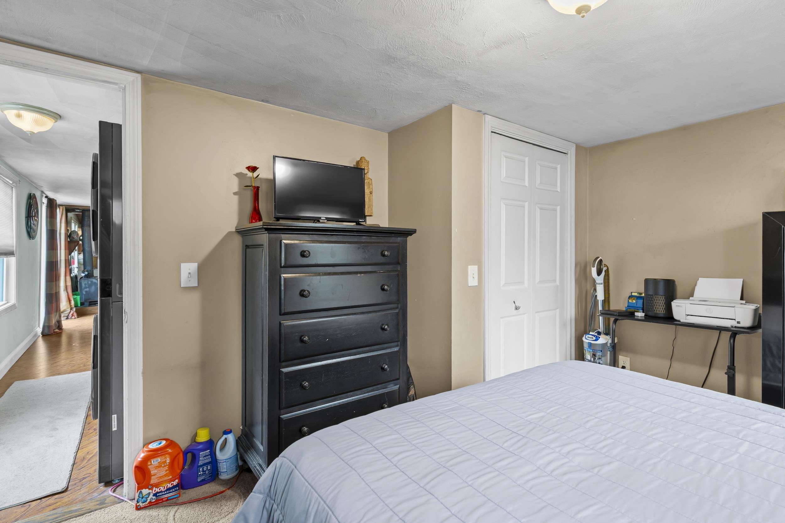 53 Hilton Avenue Property Photo 31