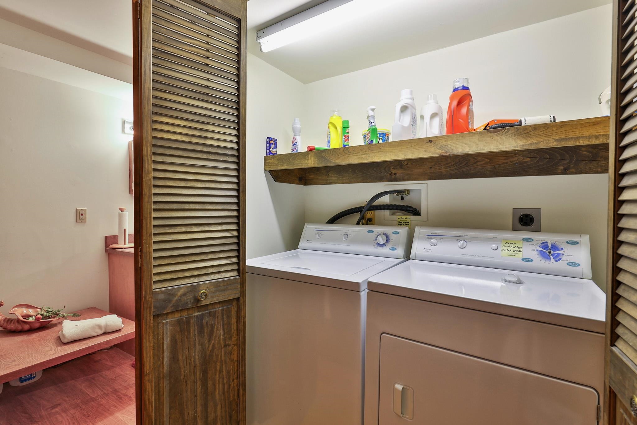 879 East Ash Road Property Photo 33