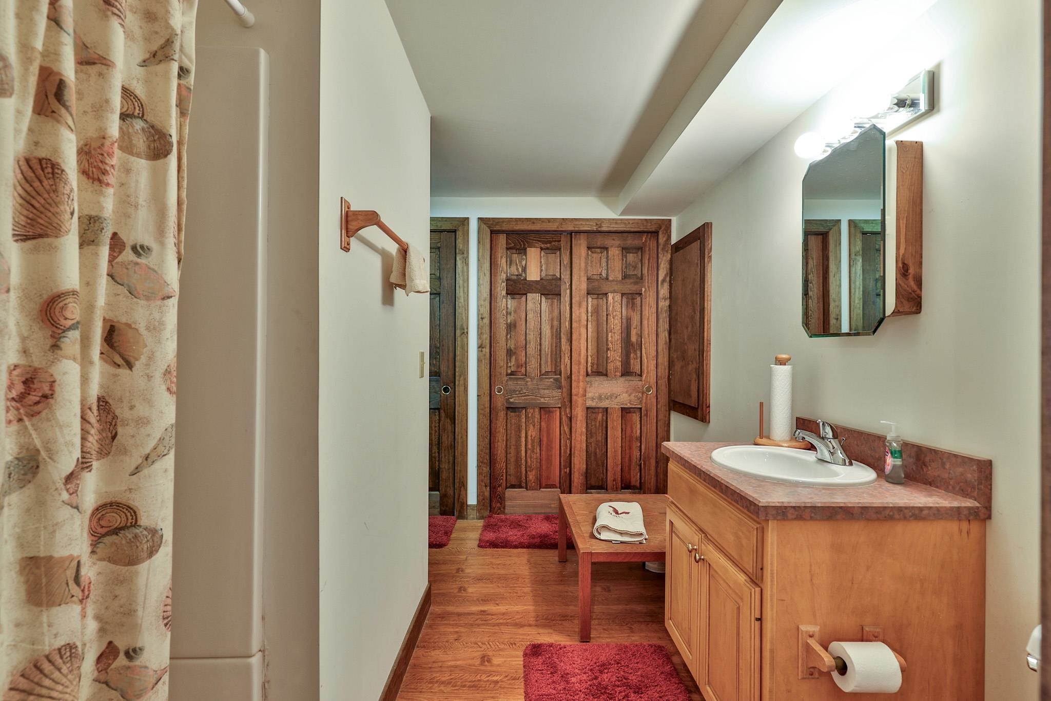 879 East Ash Road Property Photo 34