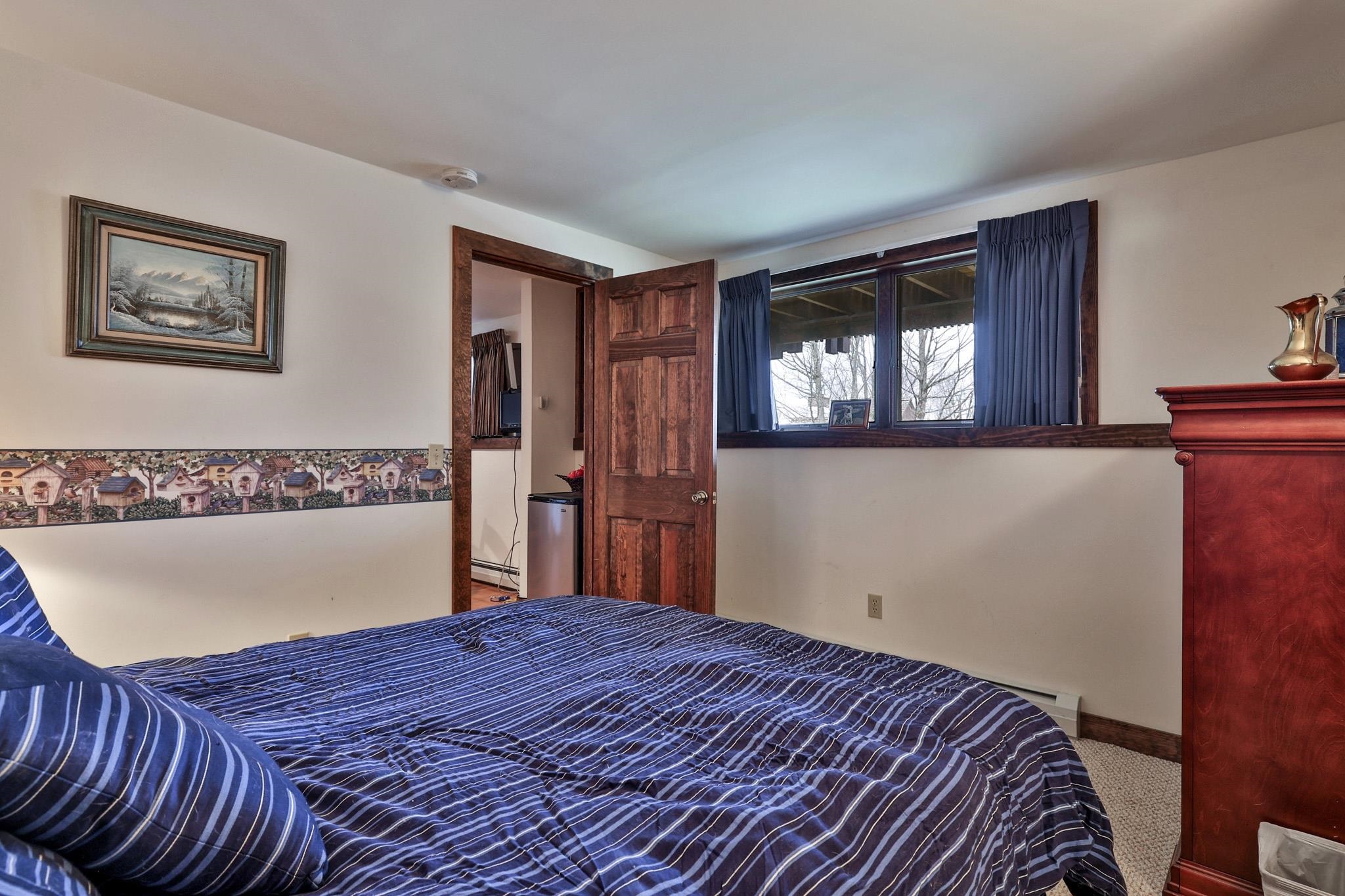 879 East Ash Road Property Photo 36