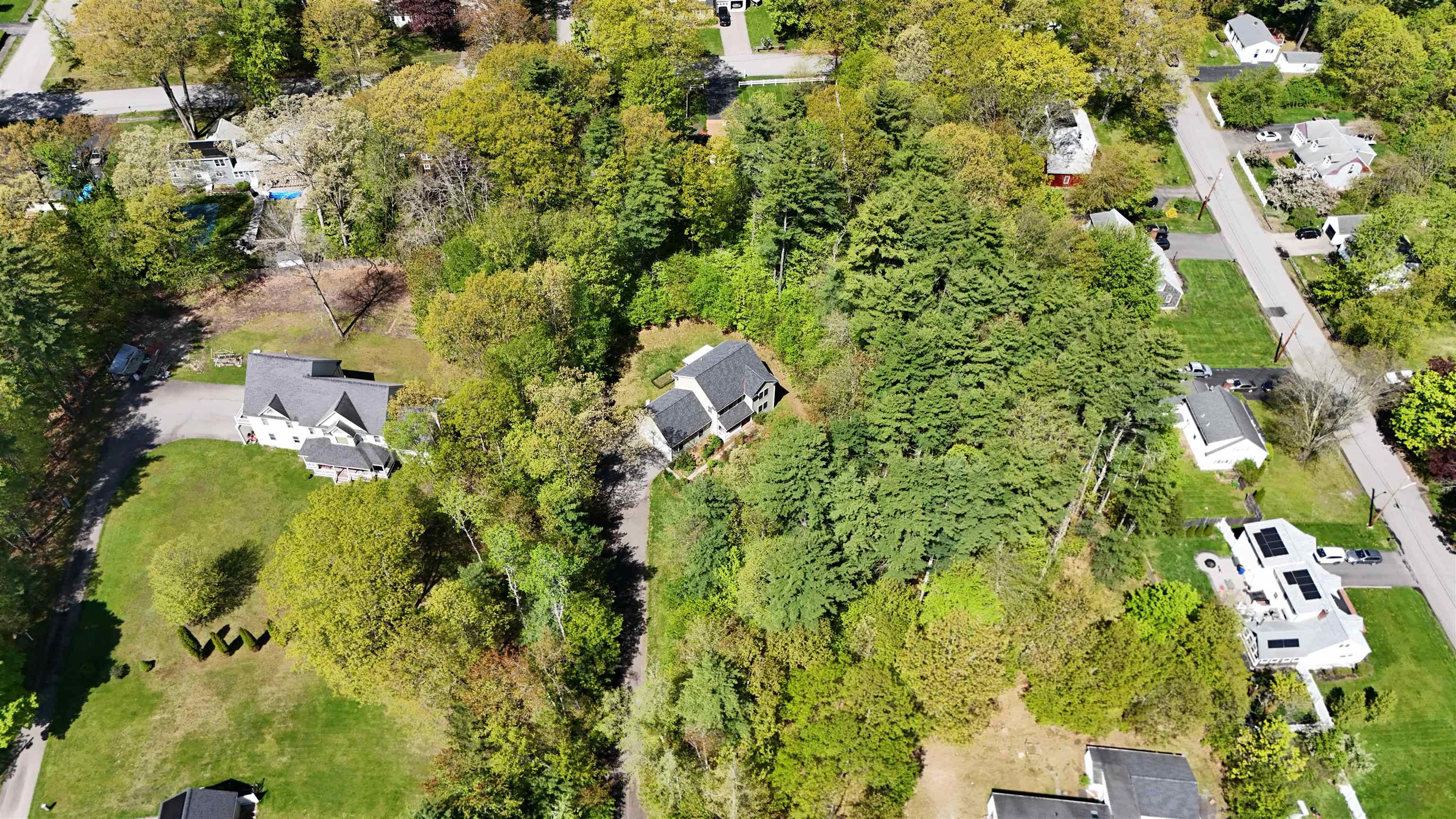 137a Court Street Property Photo 2
