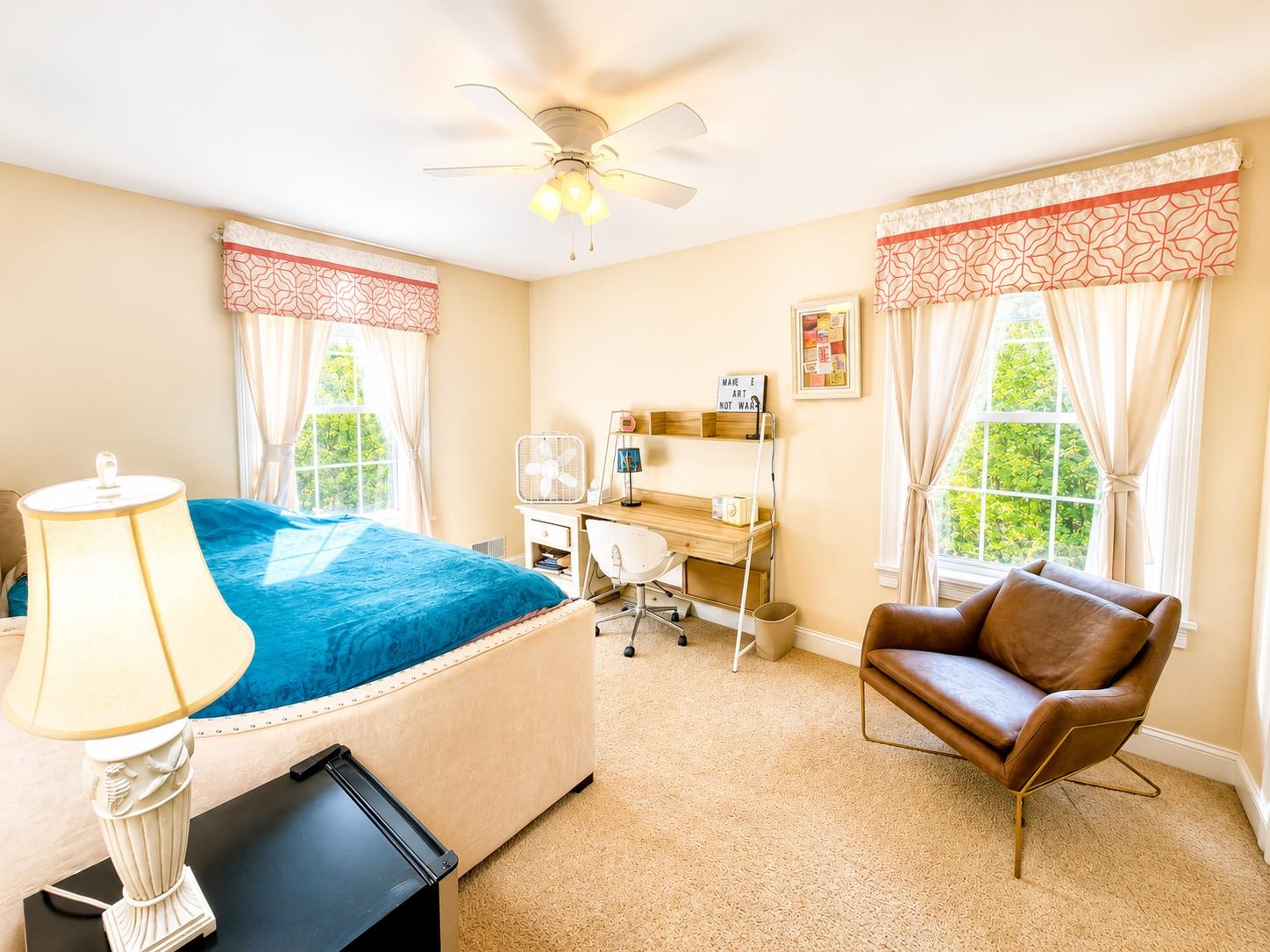137a Court Street Property Photo 10