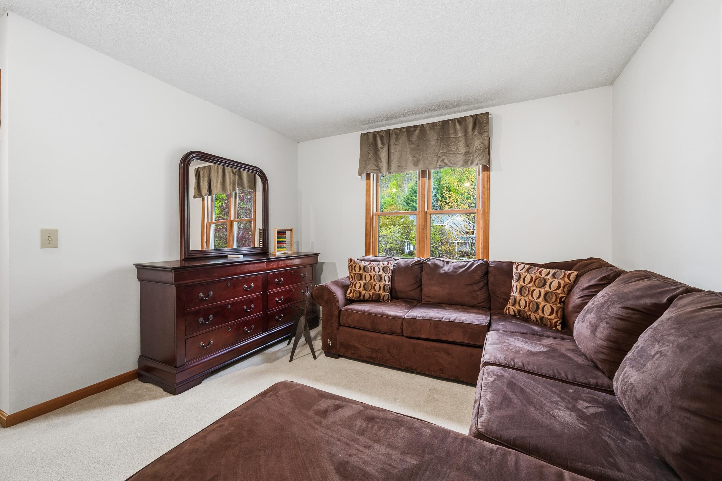 14 Hillside Circle Property Photo 23