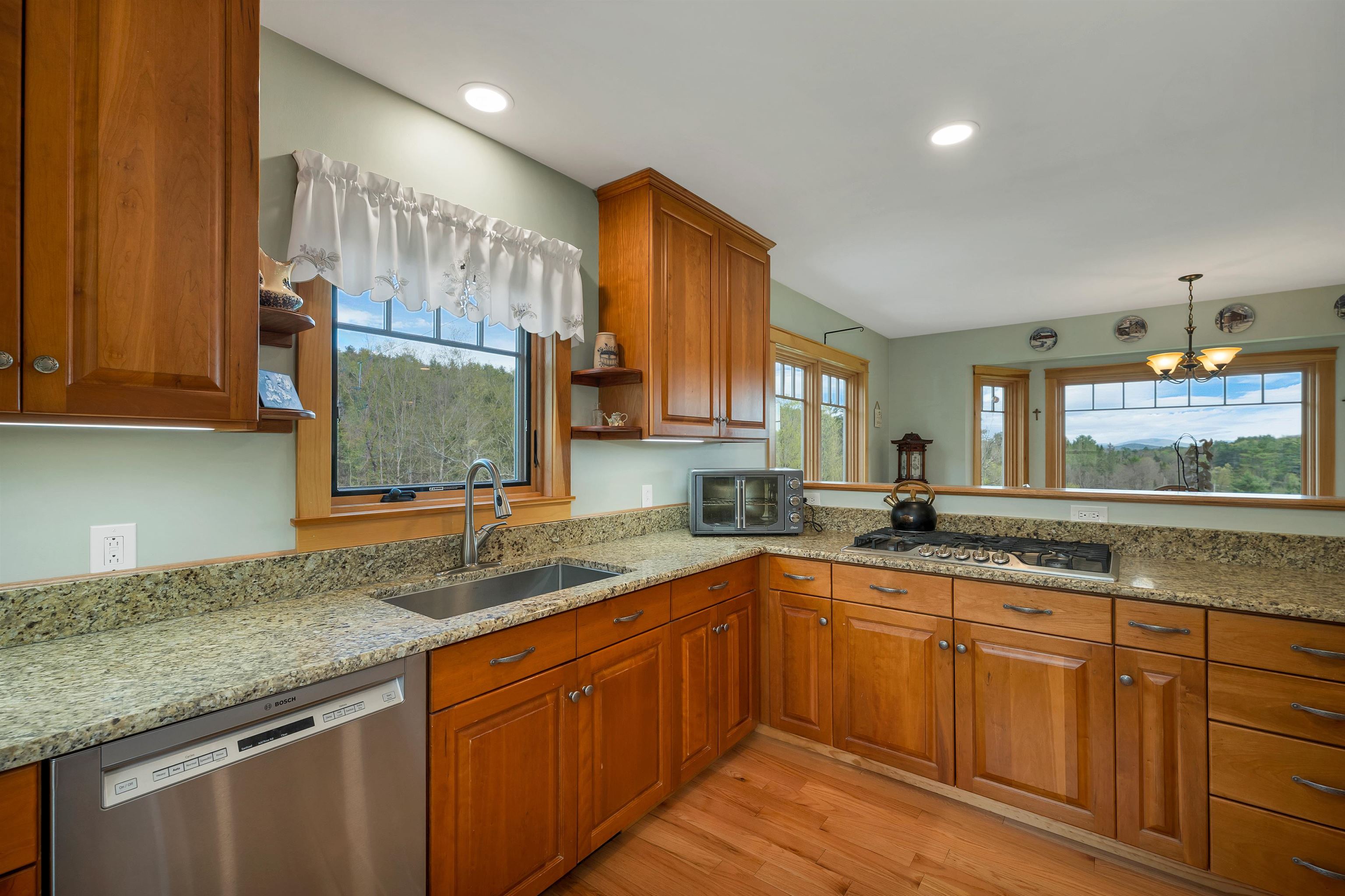 800 West Bath Road Property Photo 11