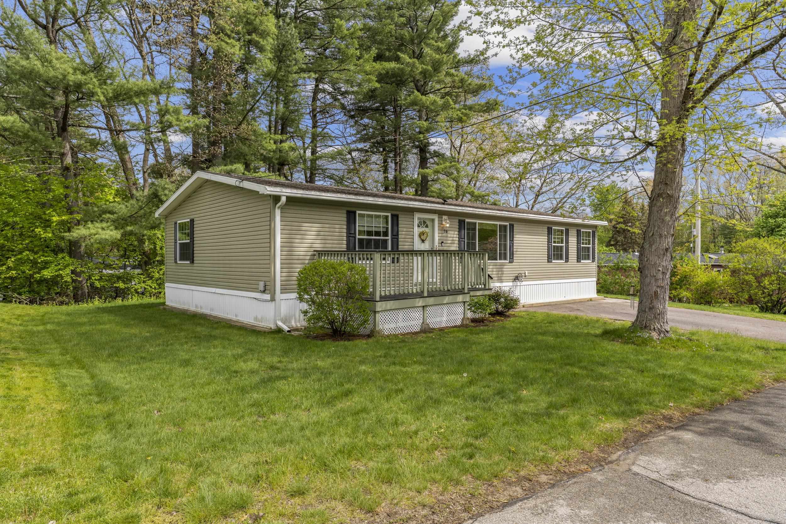 16 Eric Avenue Property Photo 1