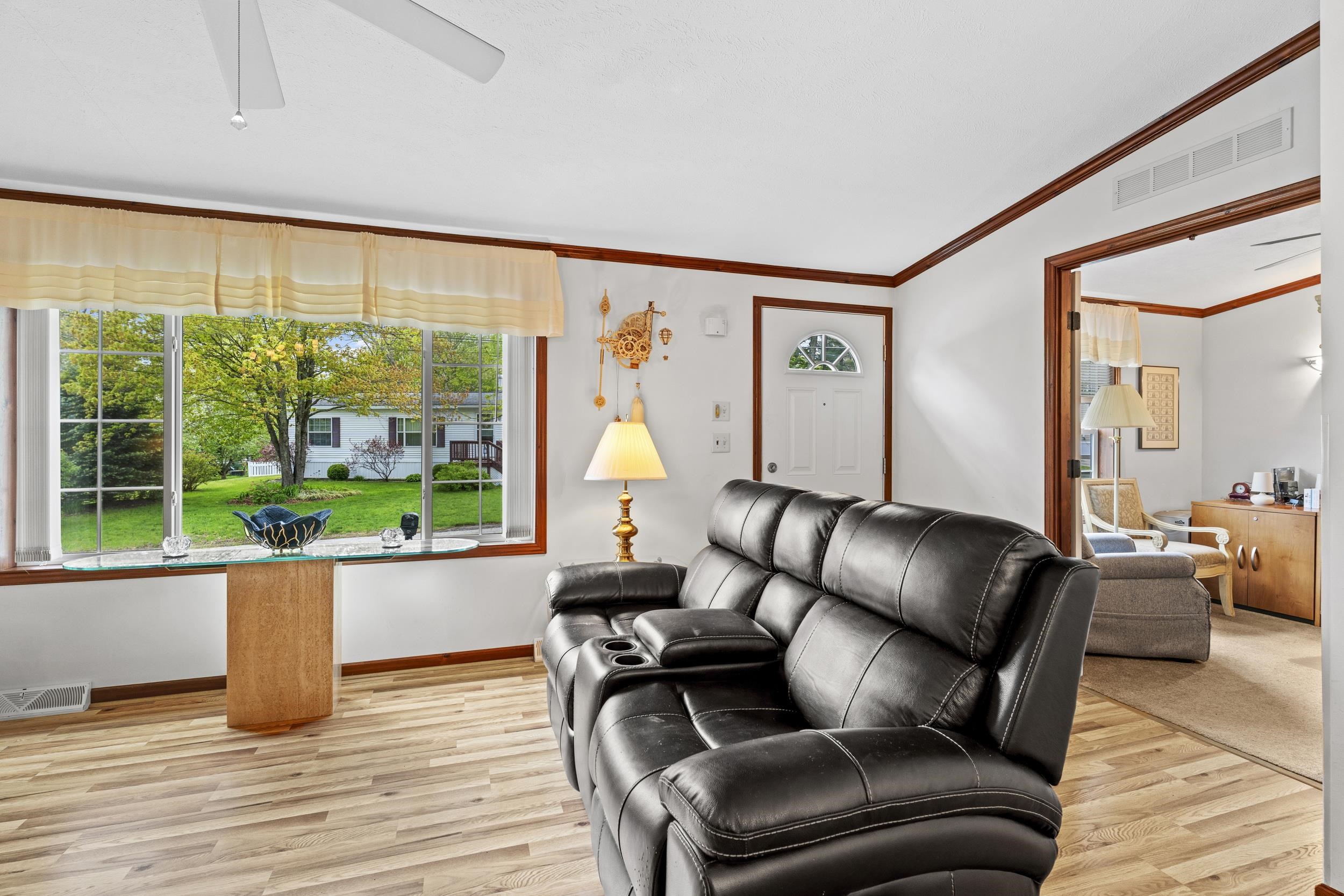 16 Eric Avenue Property Photo 18