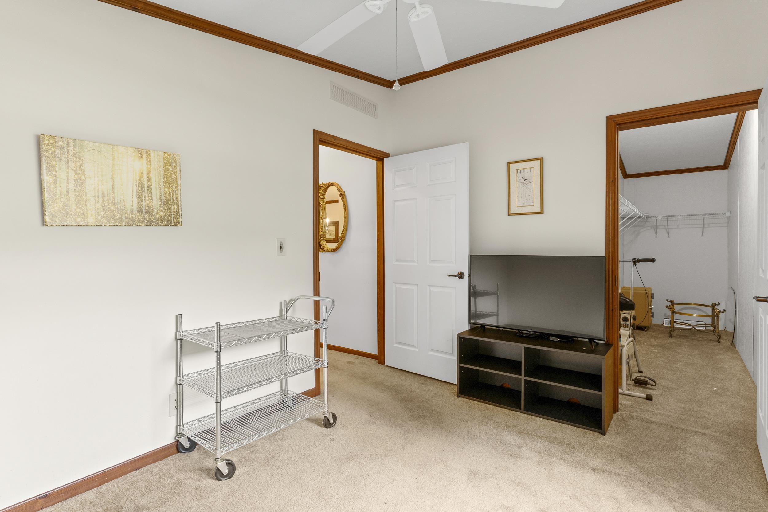 16 Eric Avenue Property Photo 24