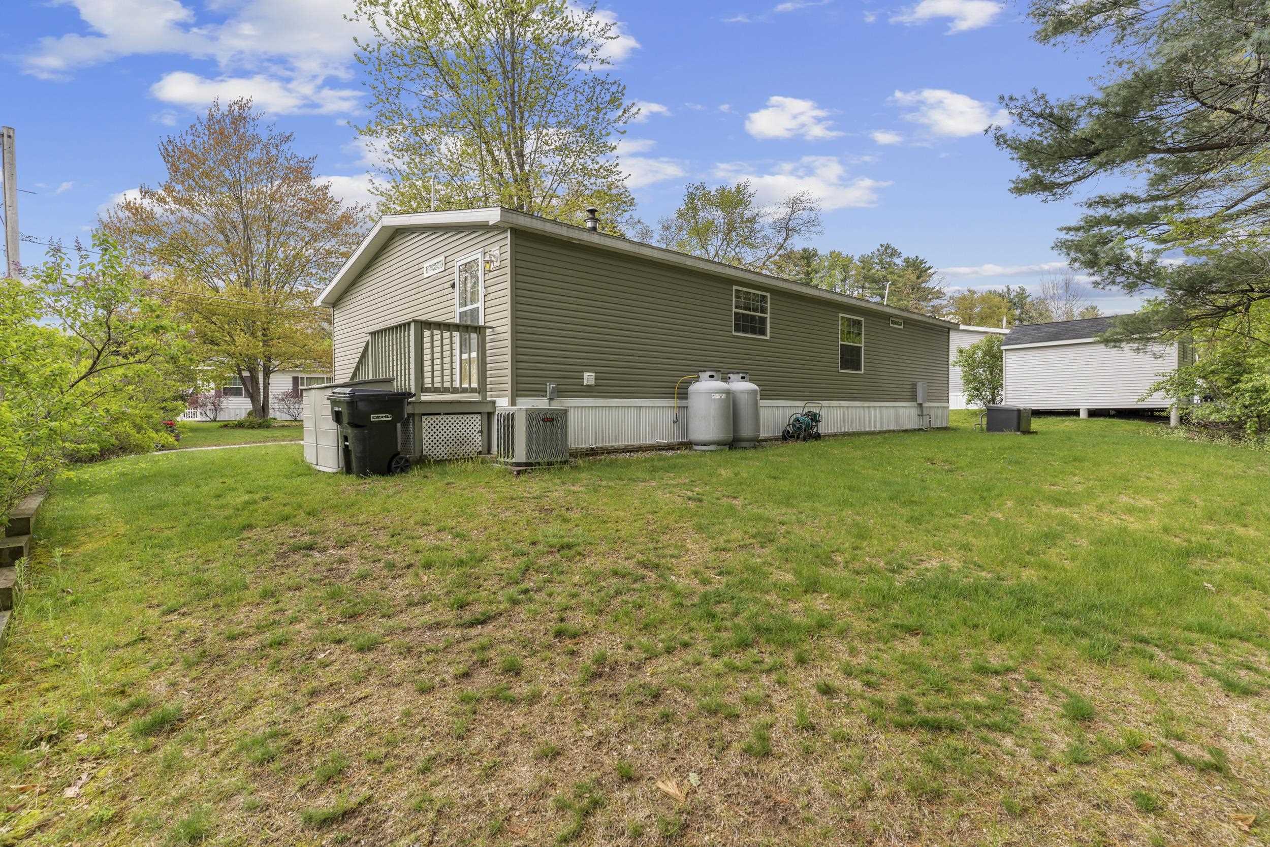 16 Eric Avenue Property Photo 33