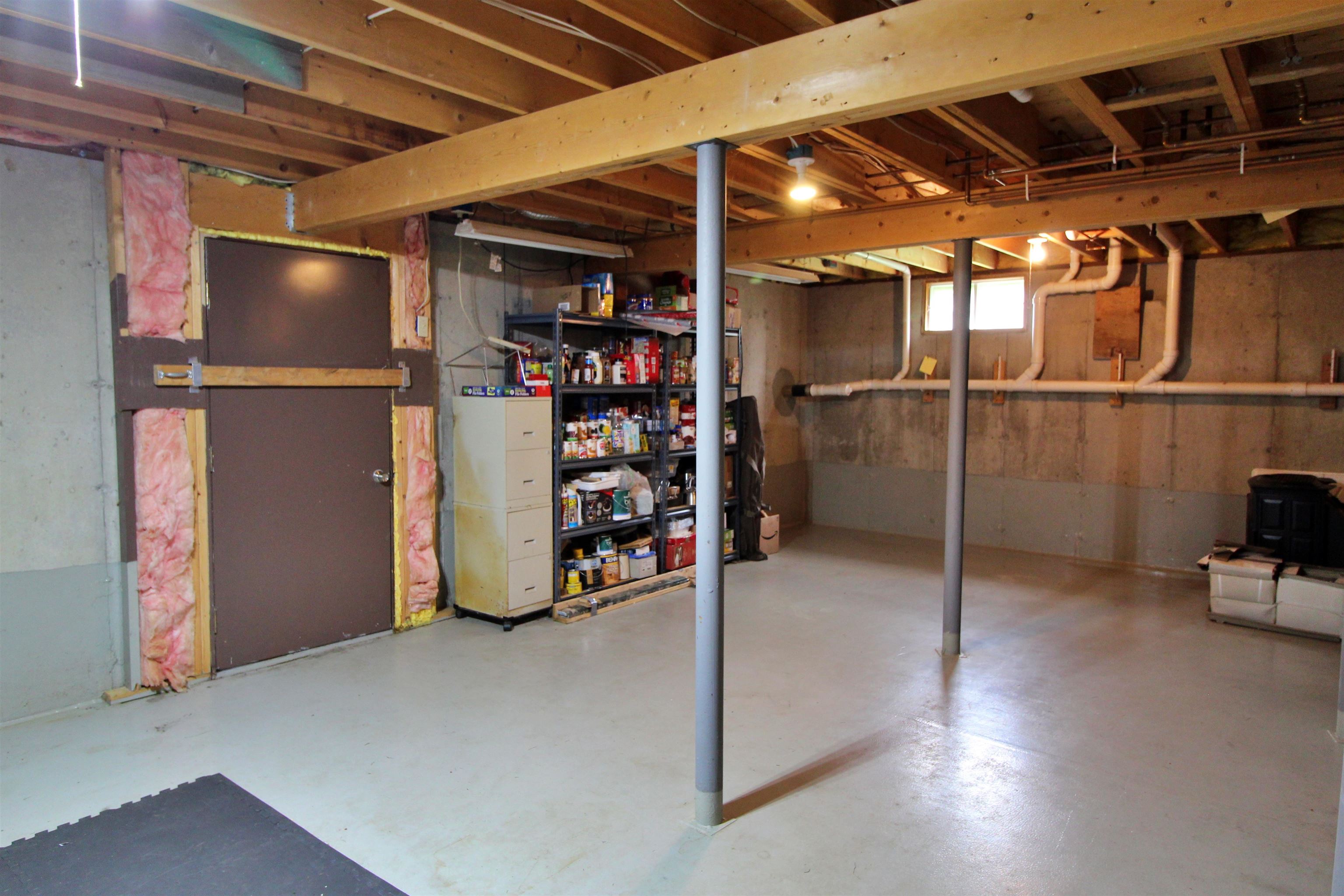 8 Maynard Court Property Photo 36