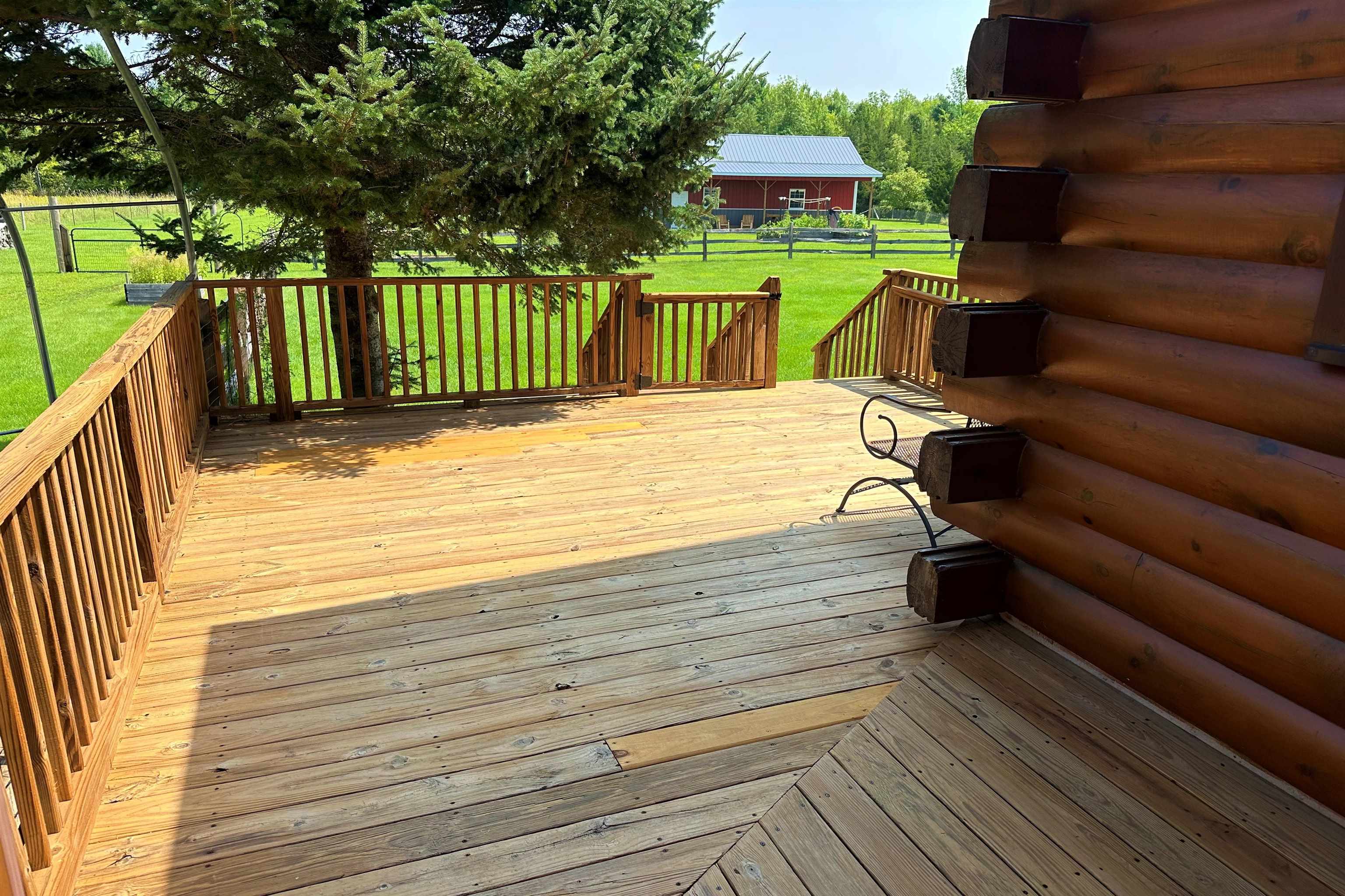 8 Maynard Court Property Photo 42
