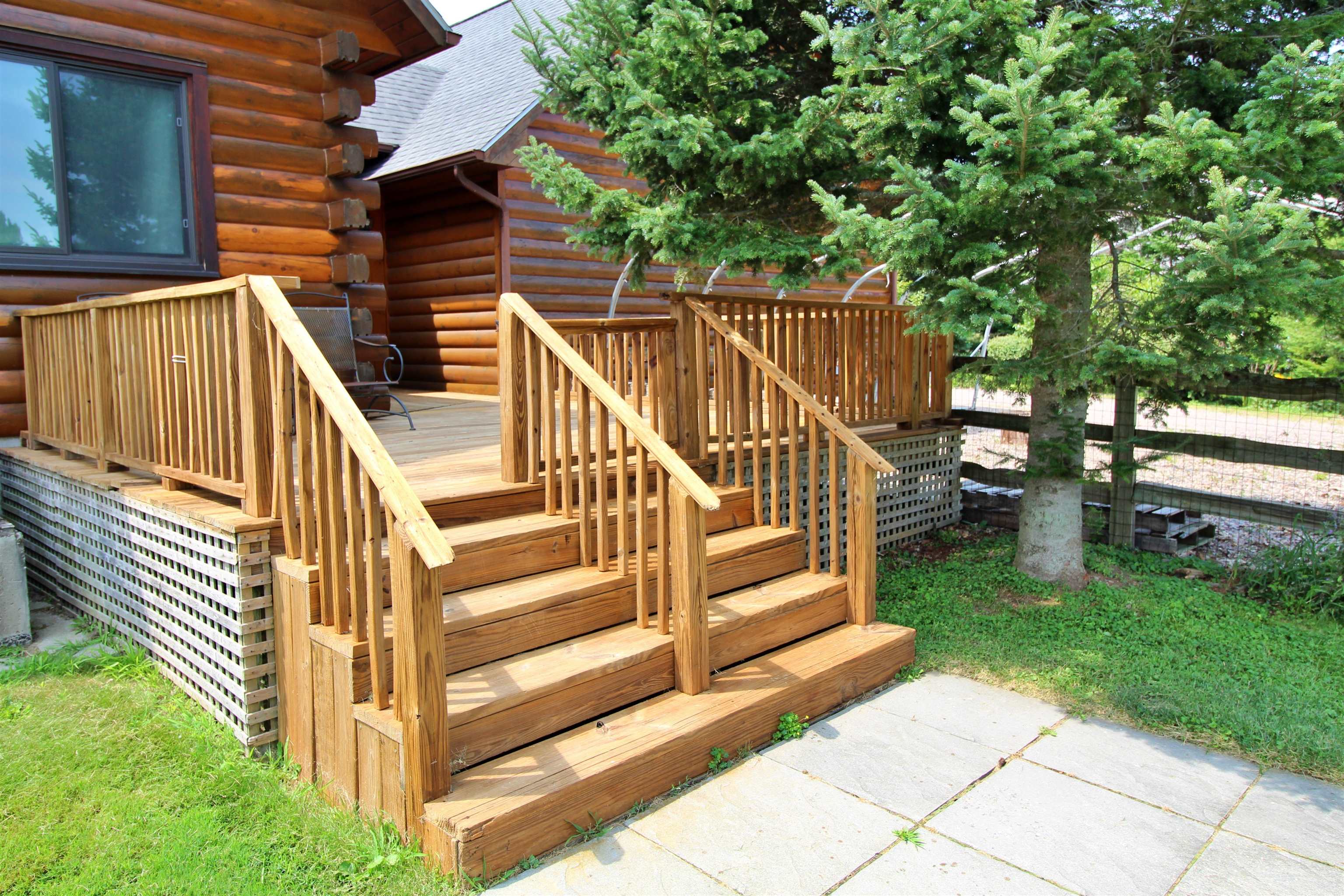8 Maynard Court Property Photo 43