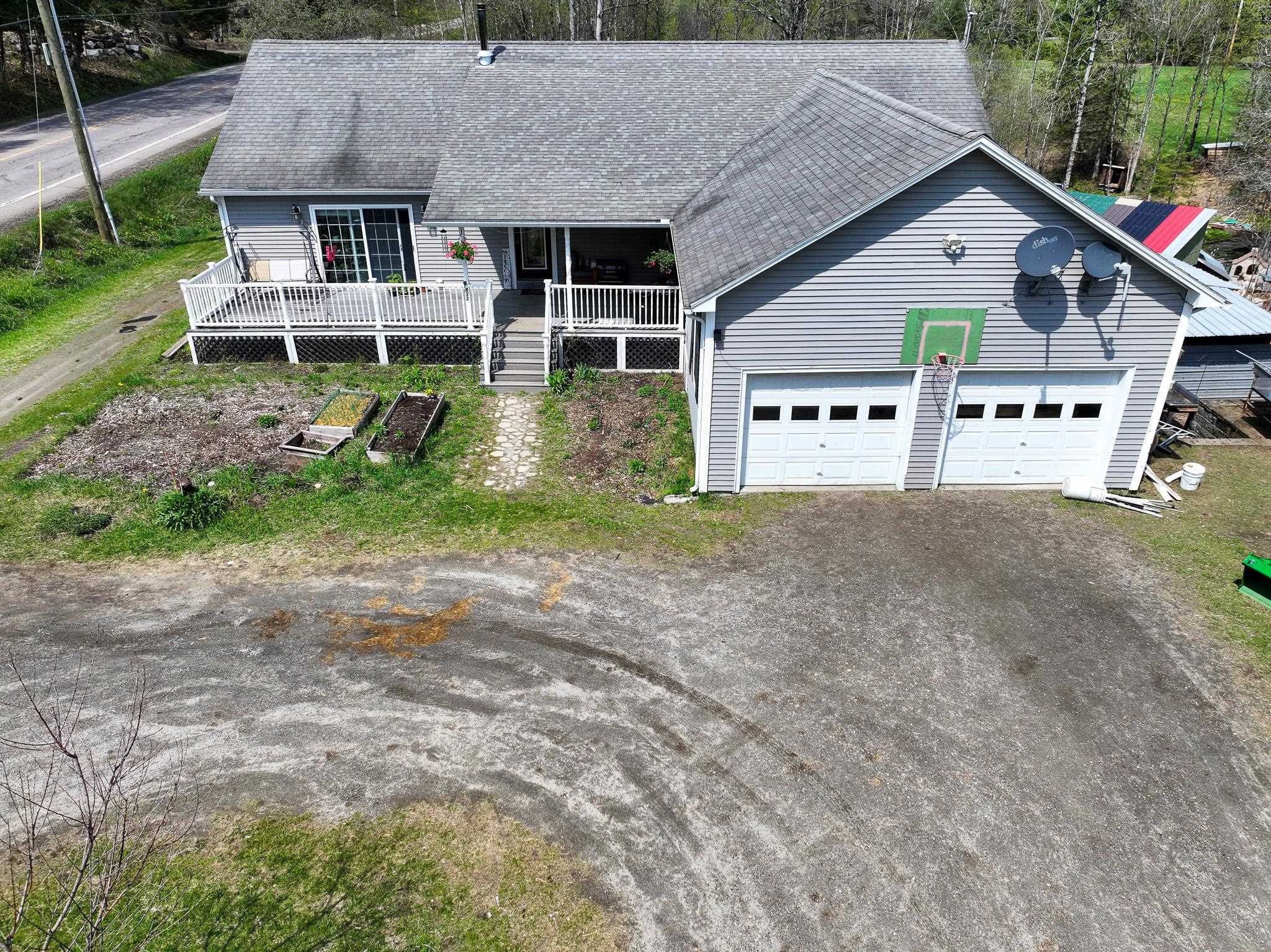 832 Vermont Route 114 Property Photo 2