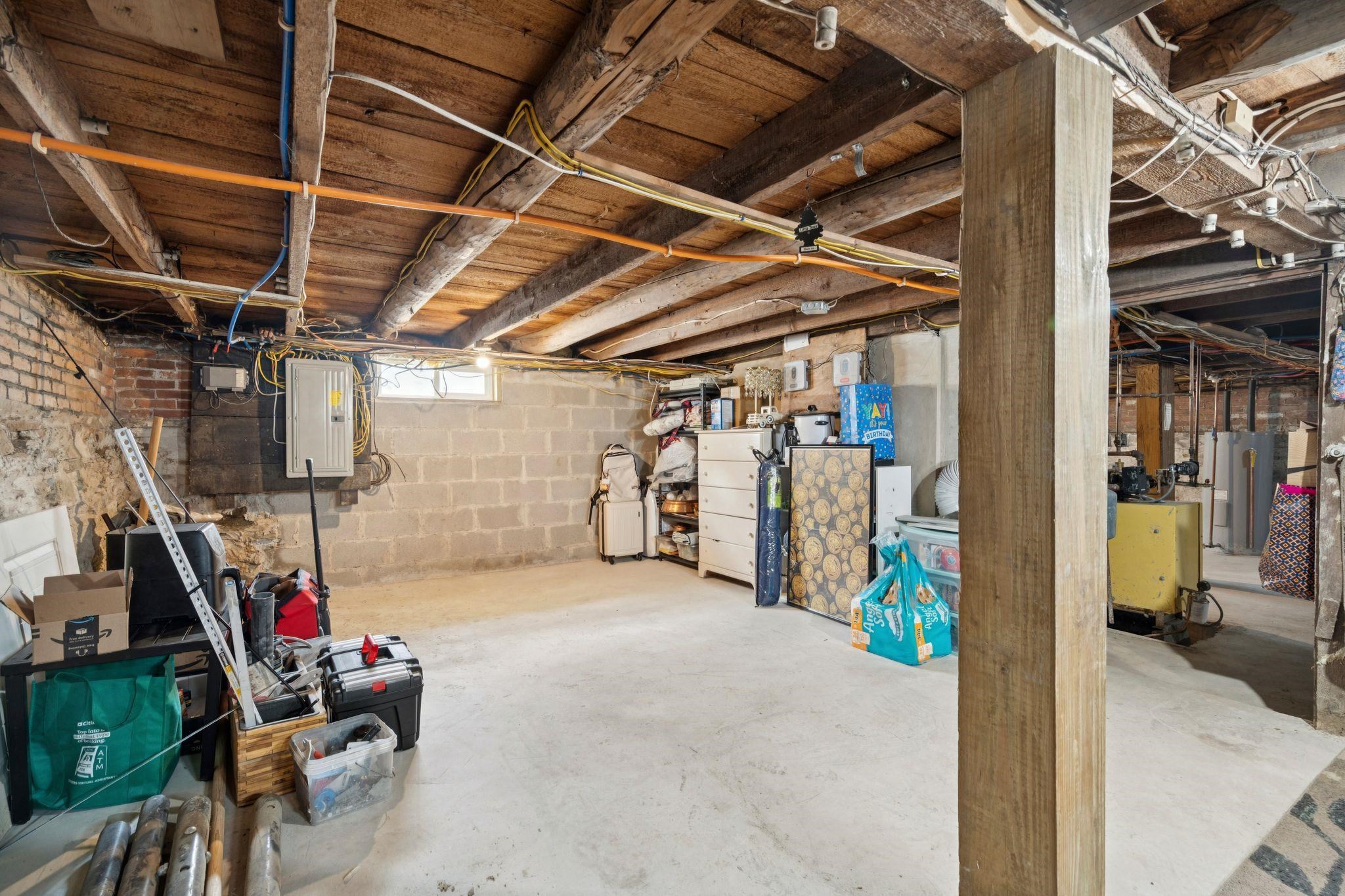 179 Pleasant Street Property Photo 21