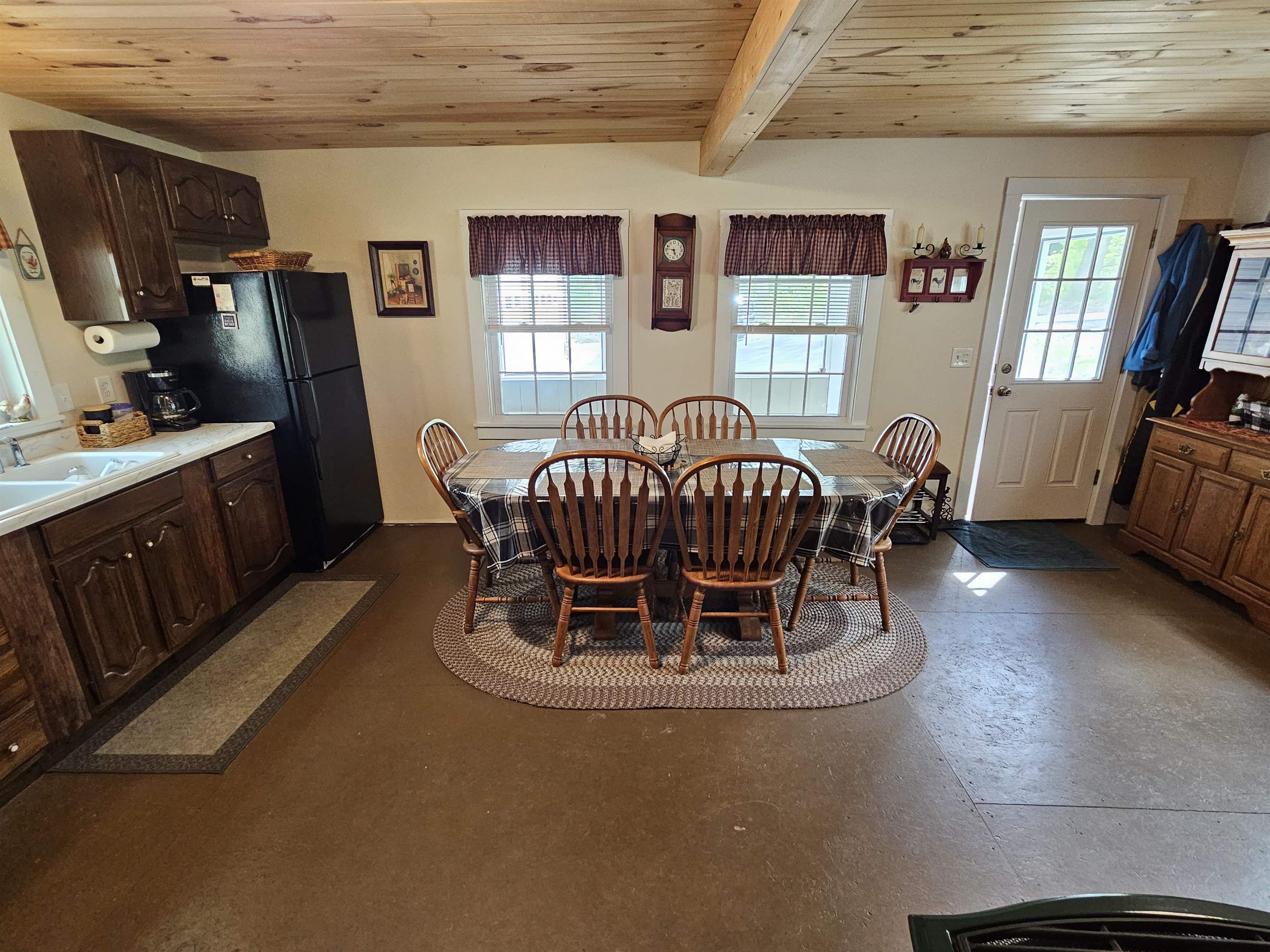 48 Pine Hill Road Property Photo 9