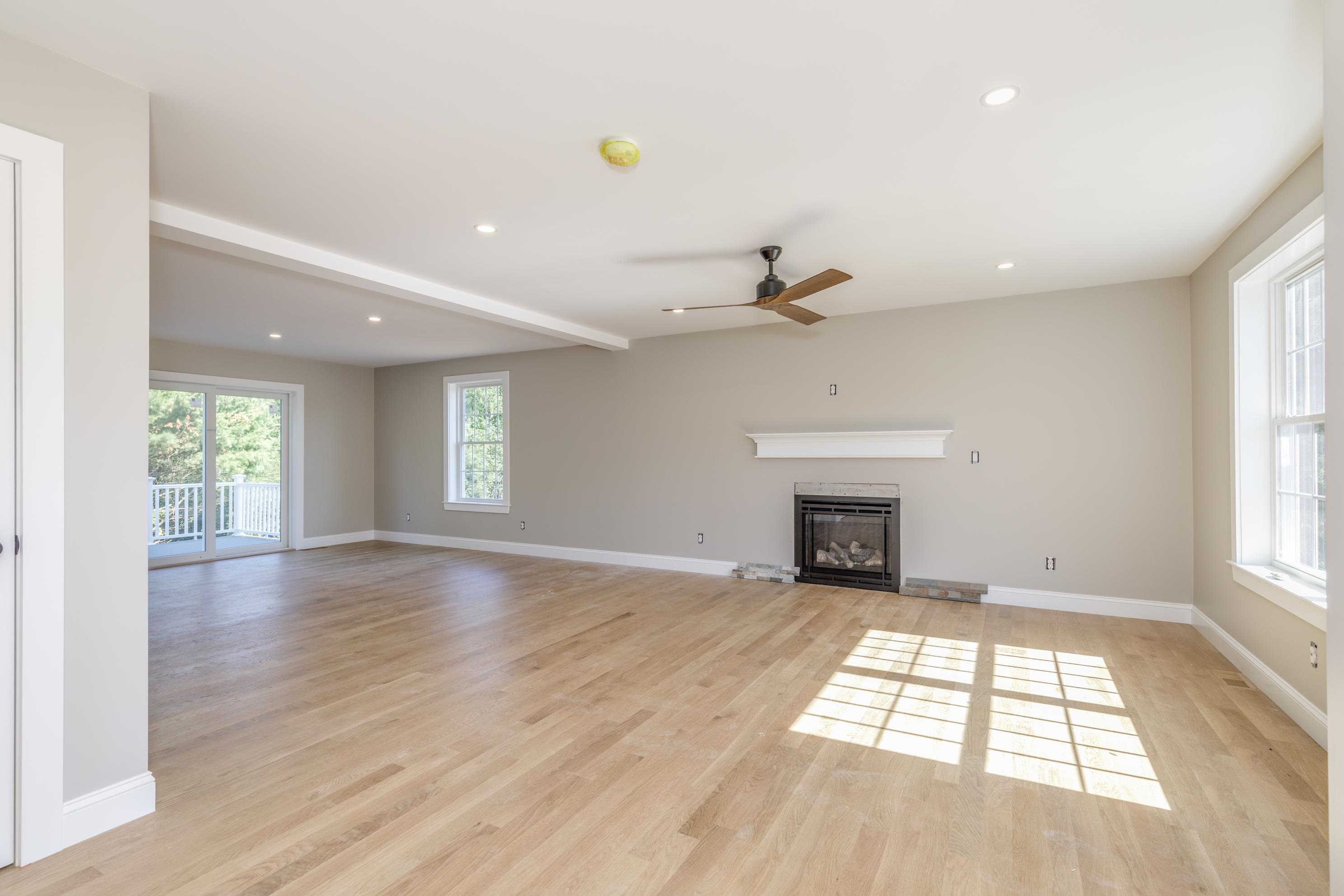 527 North West Road Property Photo 11